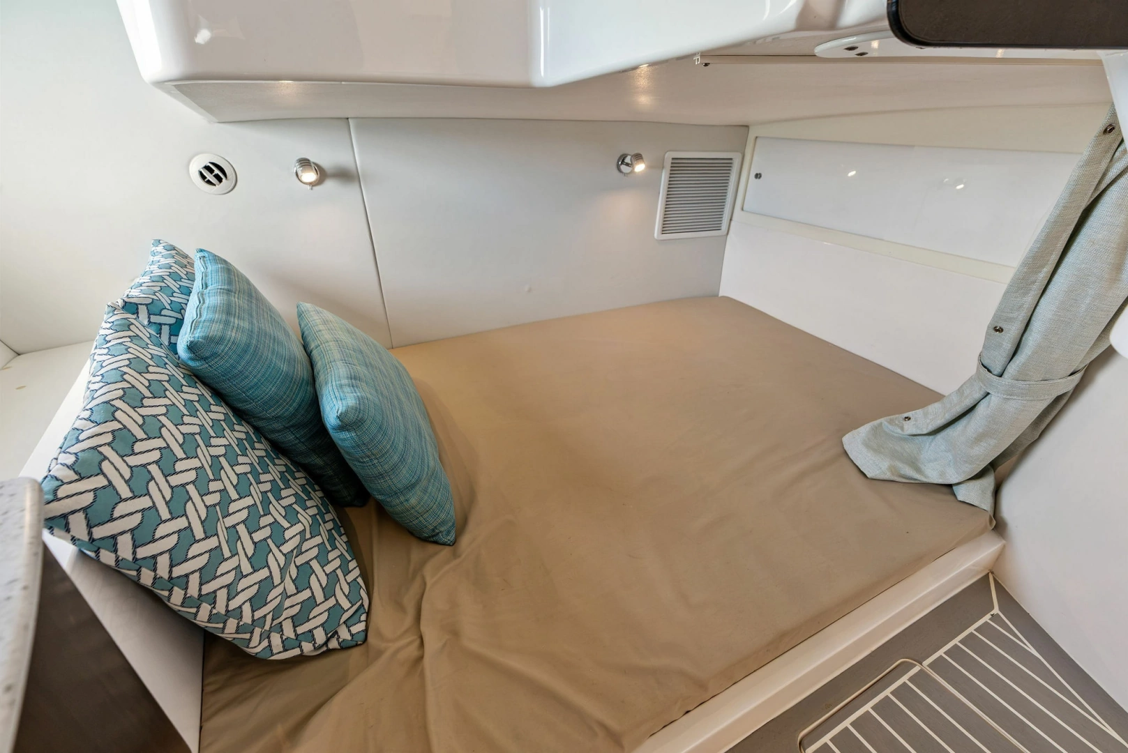 Intrepid  Yacht For Sale