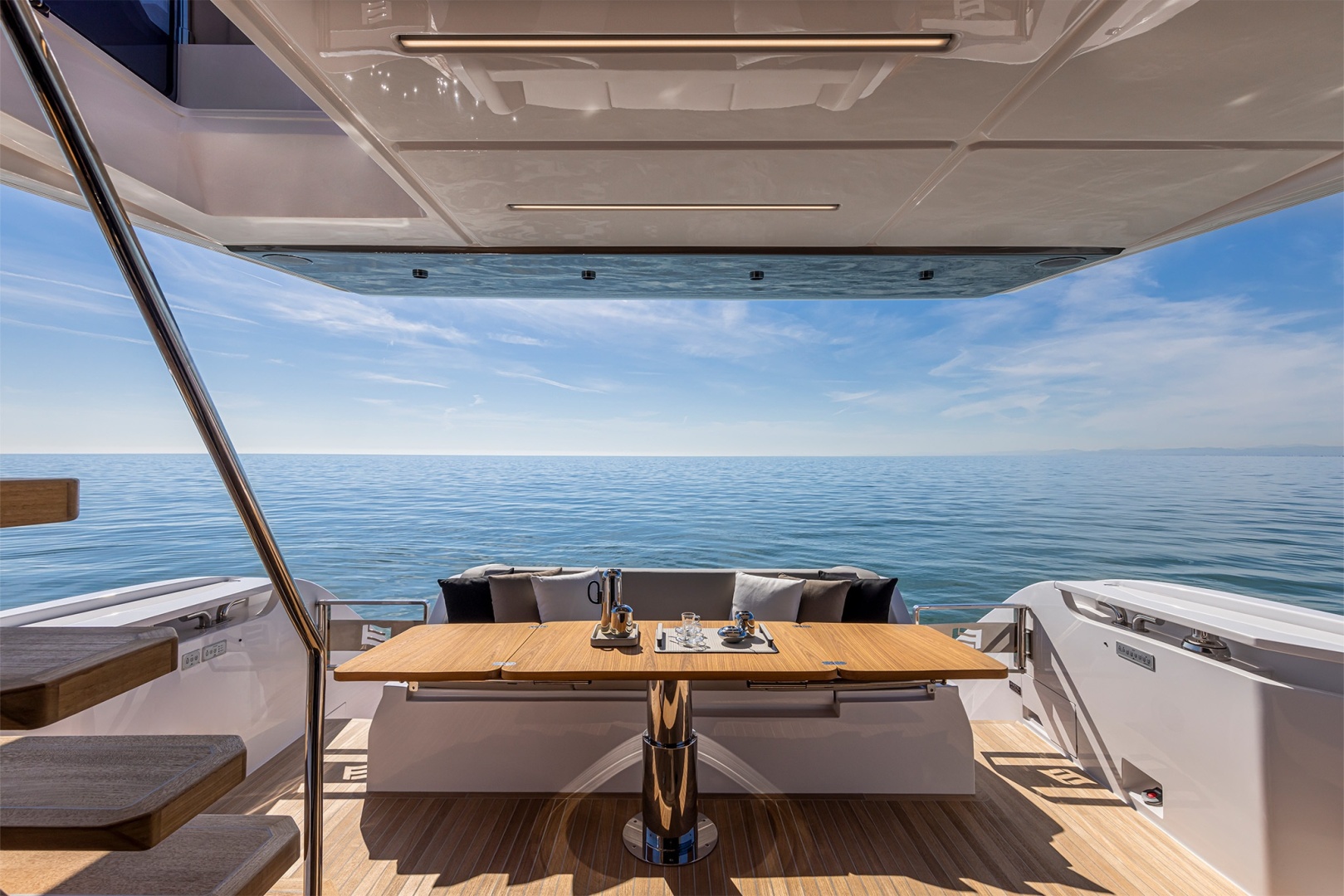 LENDAVA 58ft Ferretti Yachts Yacht For Sale LENDAVA 58ft Ferretti Yachts Yacht For Sale