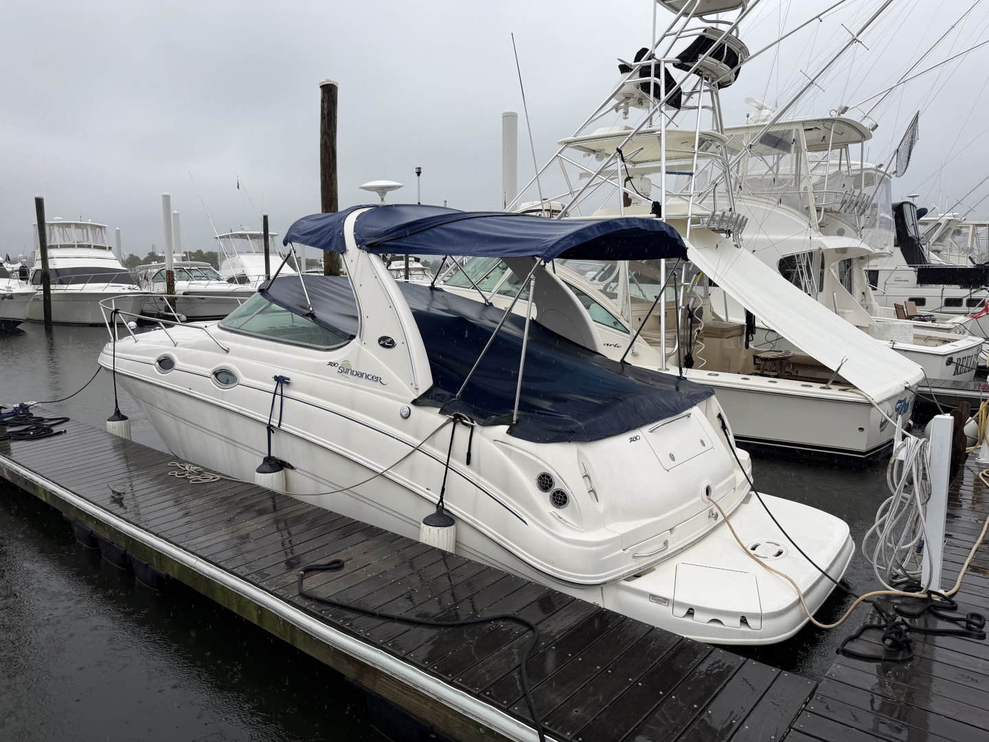 28ft Sea Ray Yacht For Sale