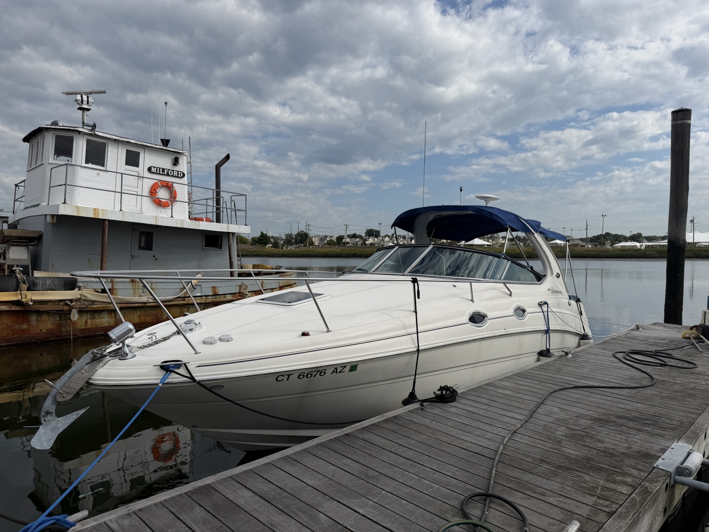 28ft Sea Ray Yacht For Sale