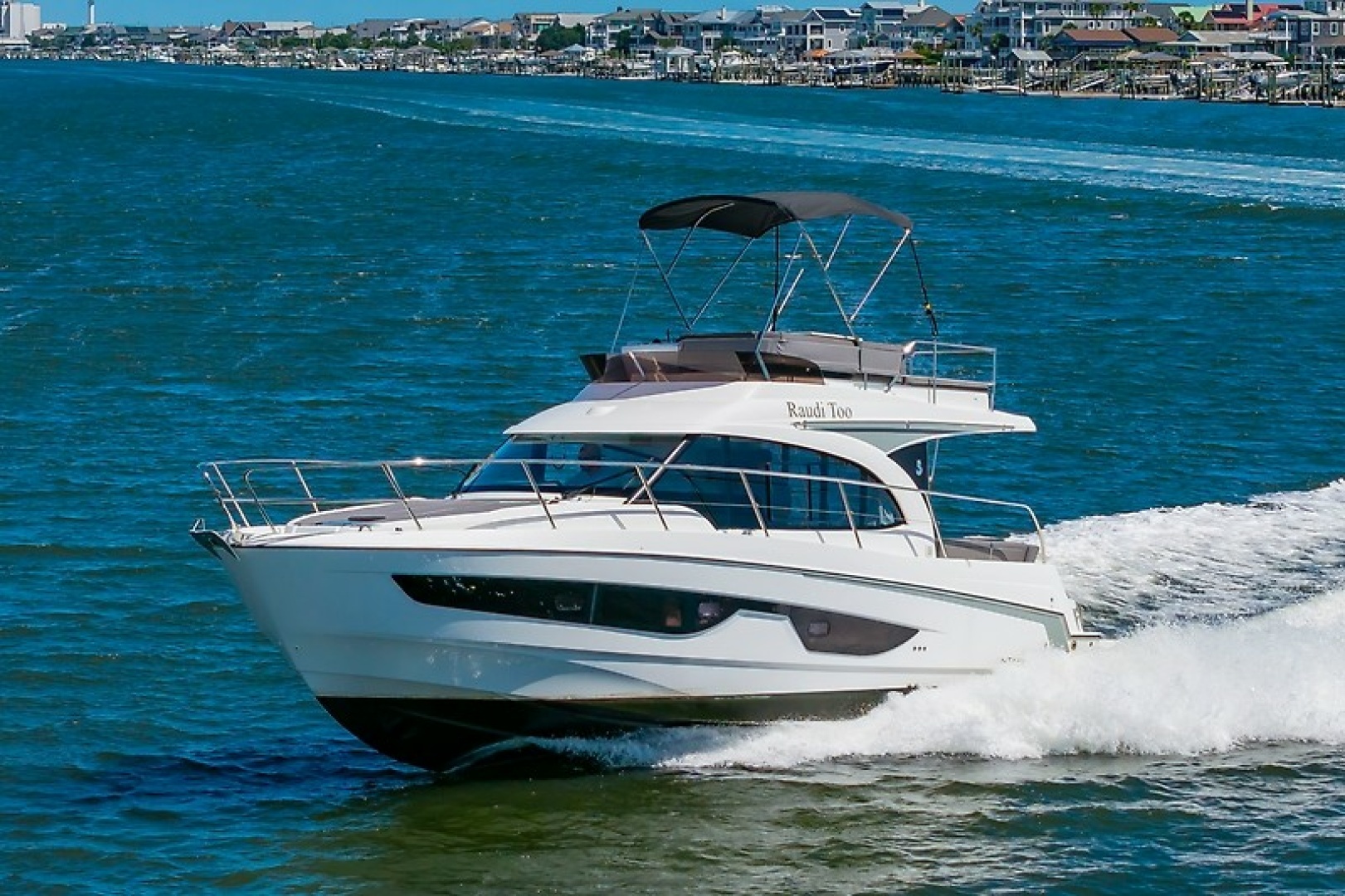2026 Beneteau Antares 11 Fly