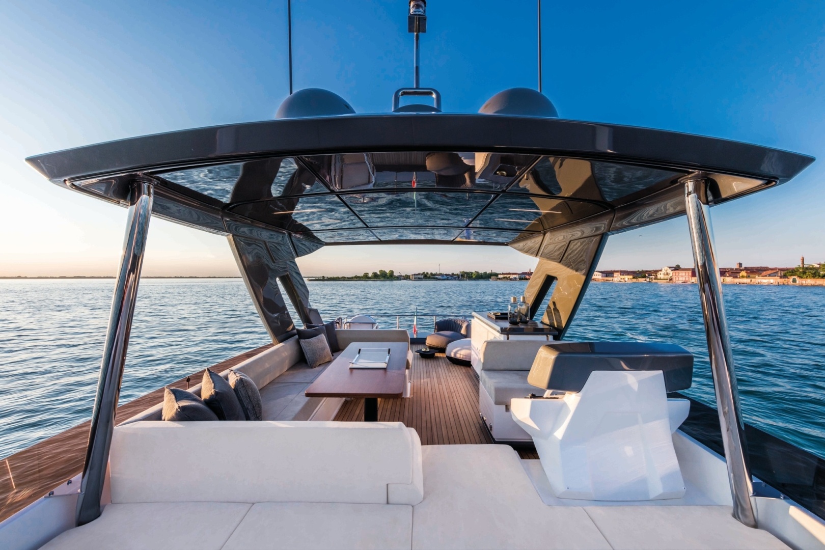 LIBI V 67ft Ferretti Yachts Yacht For Sale