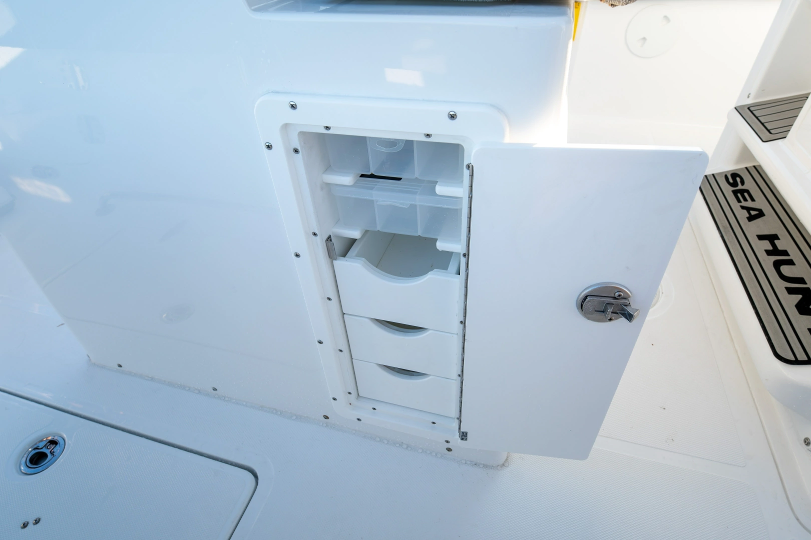 Sea Hunt Gamefish 30CB Yacht For Sale