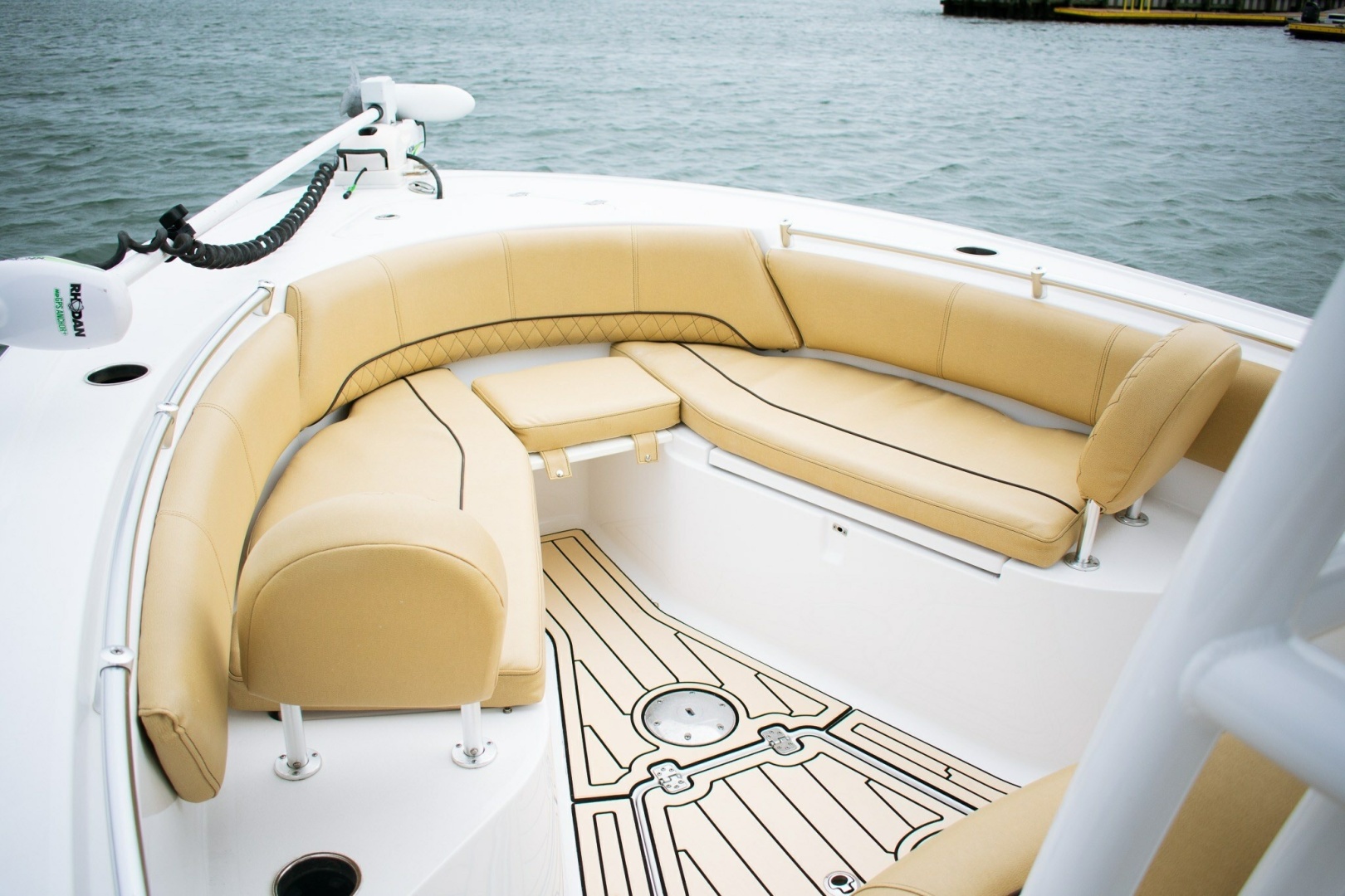2021 Sportsman Open 242 Center Console