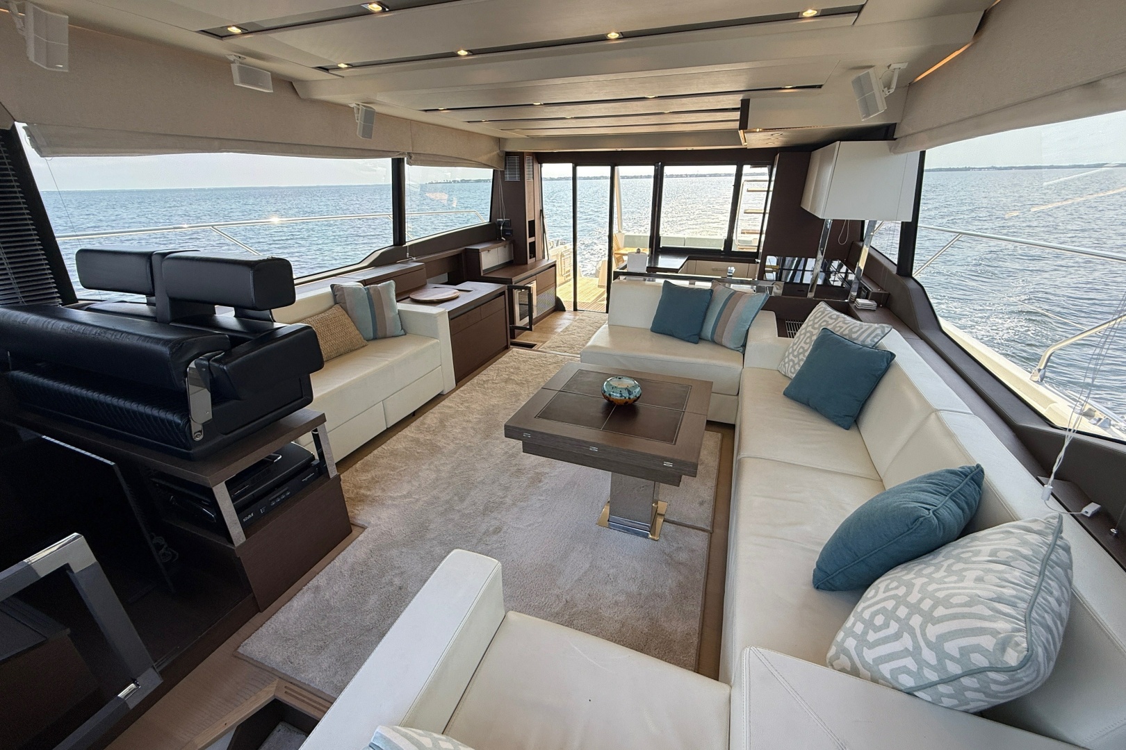 2017 Prestige 630