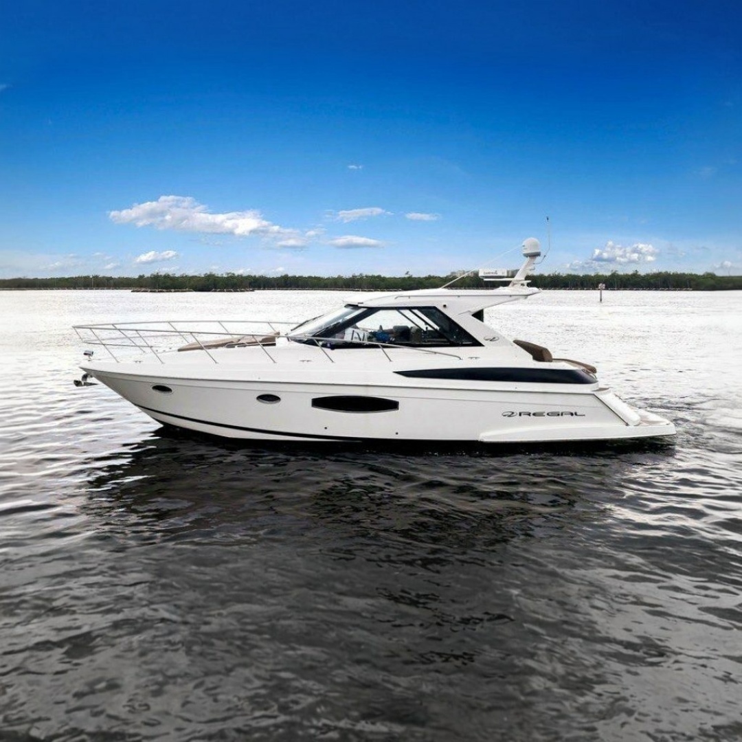 2014 Regal 42 Sport Coupe