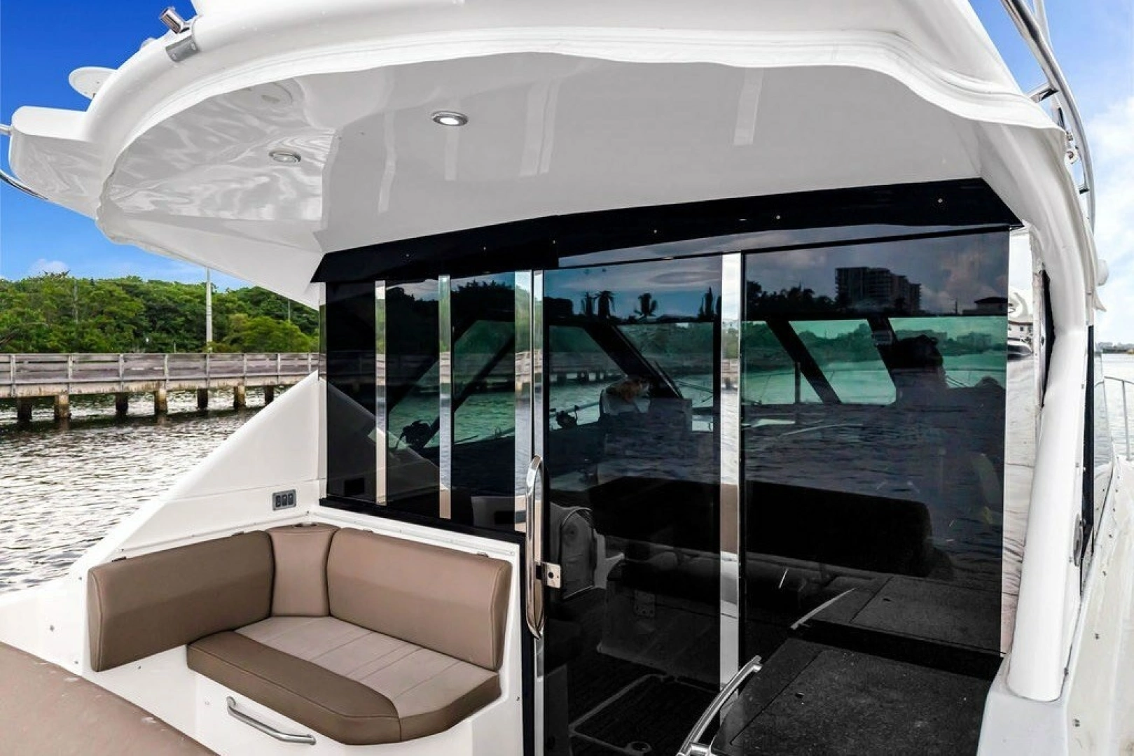 Regal 42 Sport Coupe Yacht For Sale