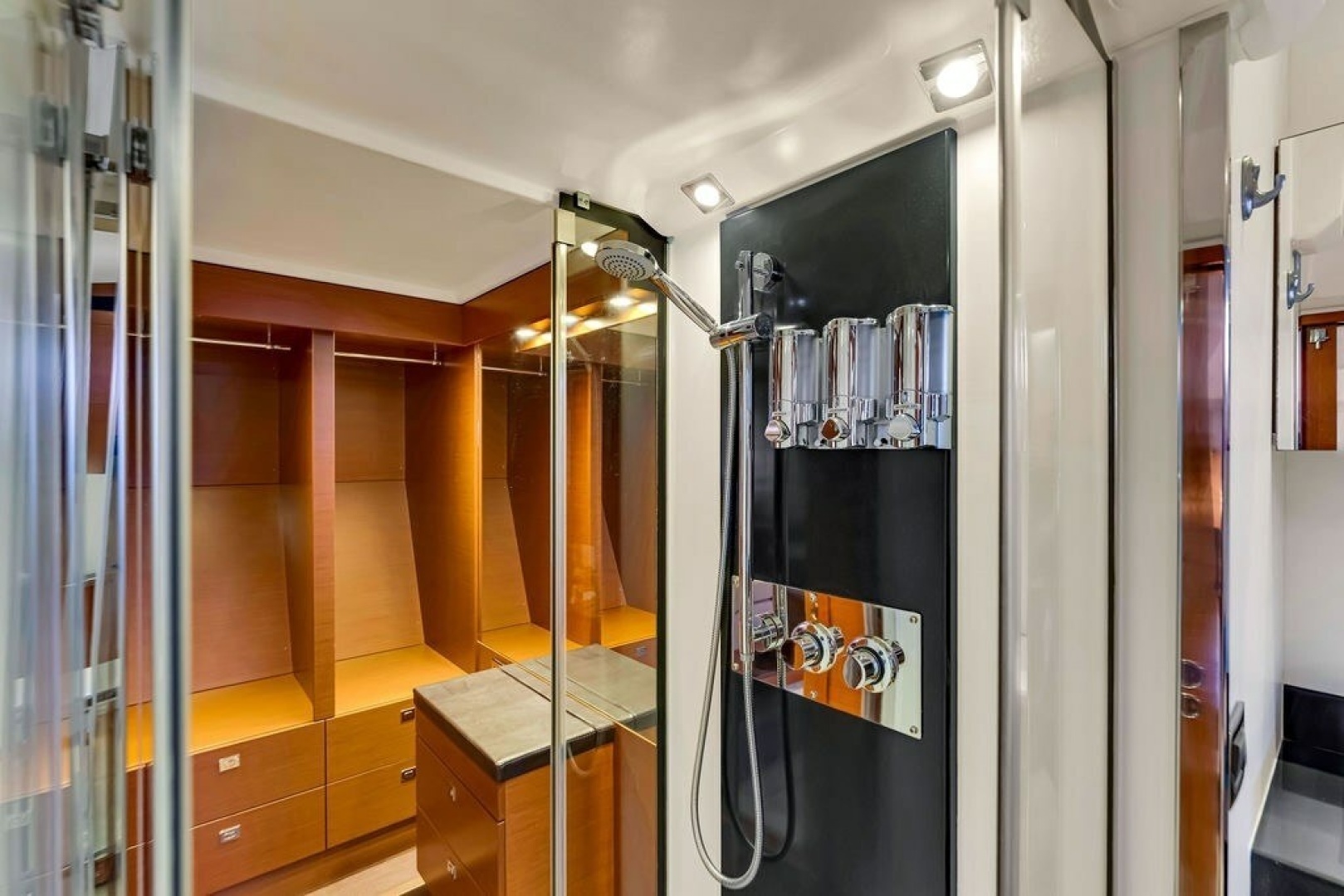 2013 Prestige 550