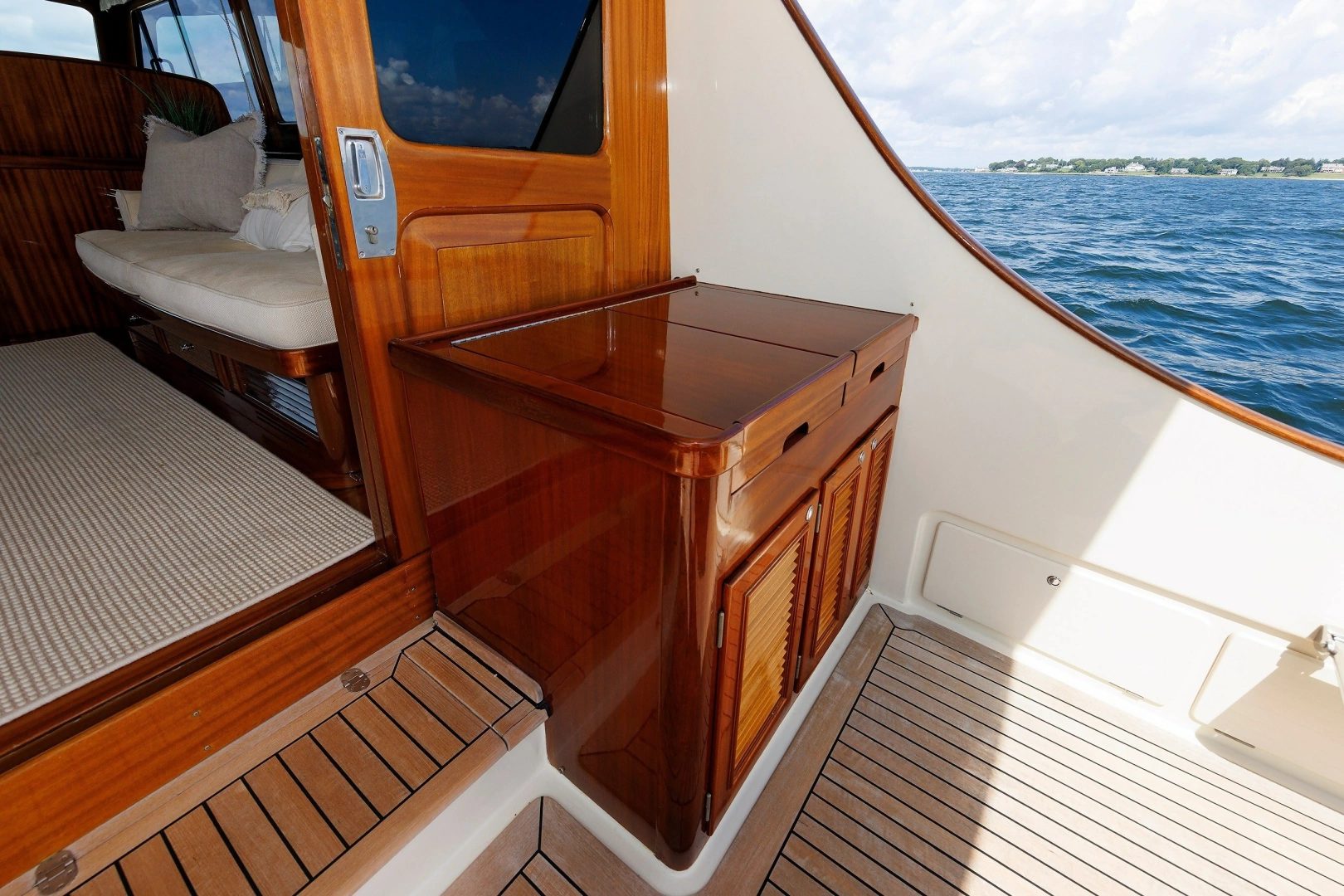 Vicem 64 Classic Yacht For Sale