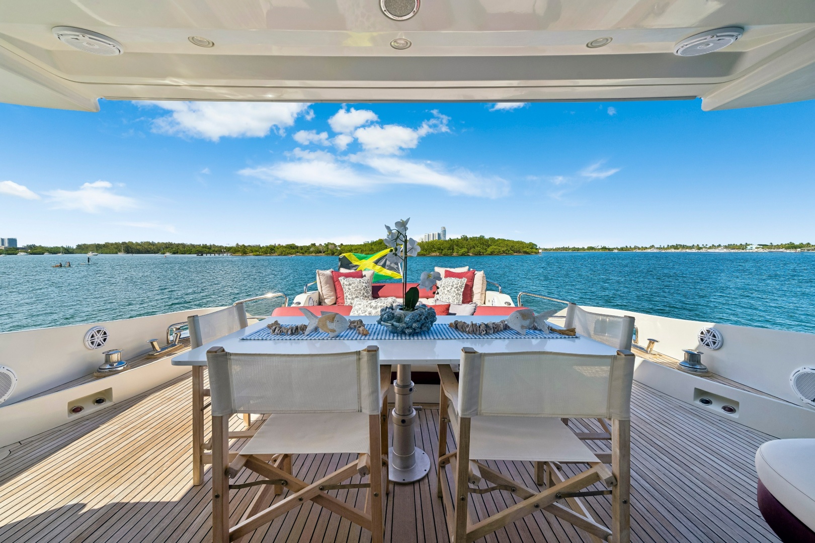2009 Azimut 86S