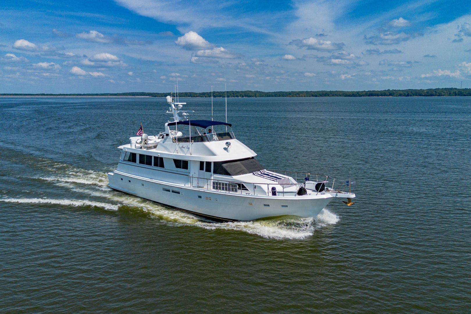 1988 Hatteras 70 Cockpit Motor Yacht