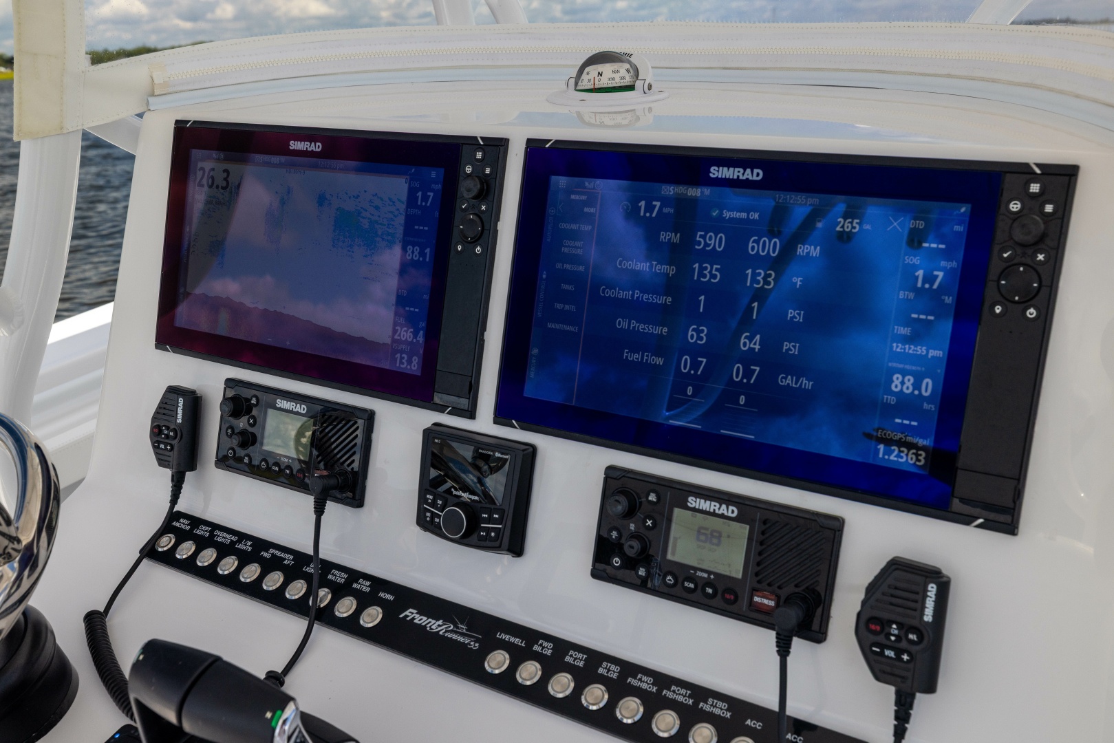 2025 Front Runner Center Console