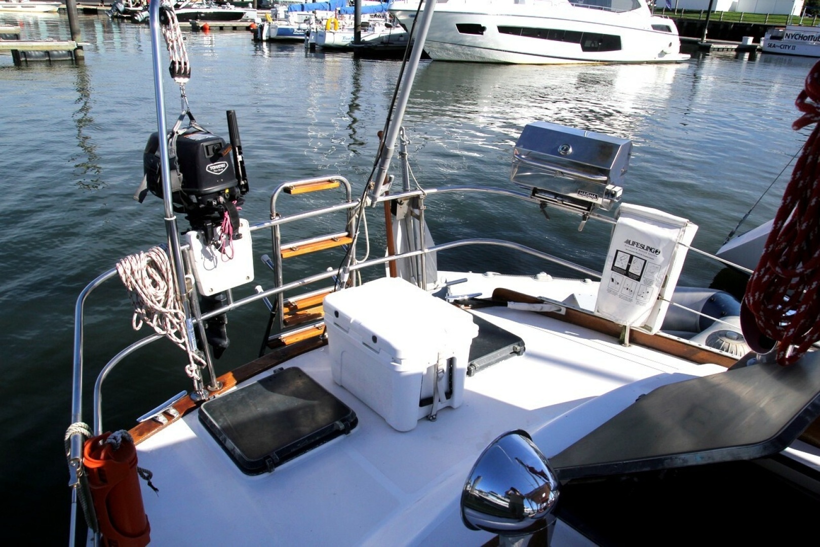 Cirsium 41ft Bristol Yacht For Sale Cirsium 41ft Bristol Yacht For Sale