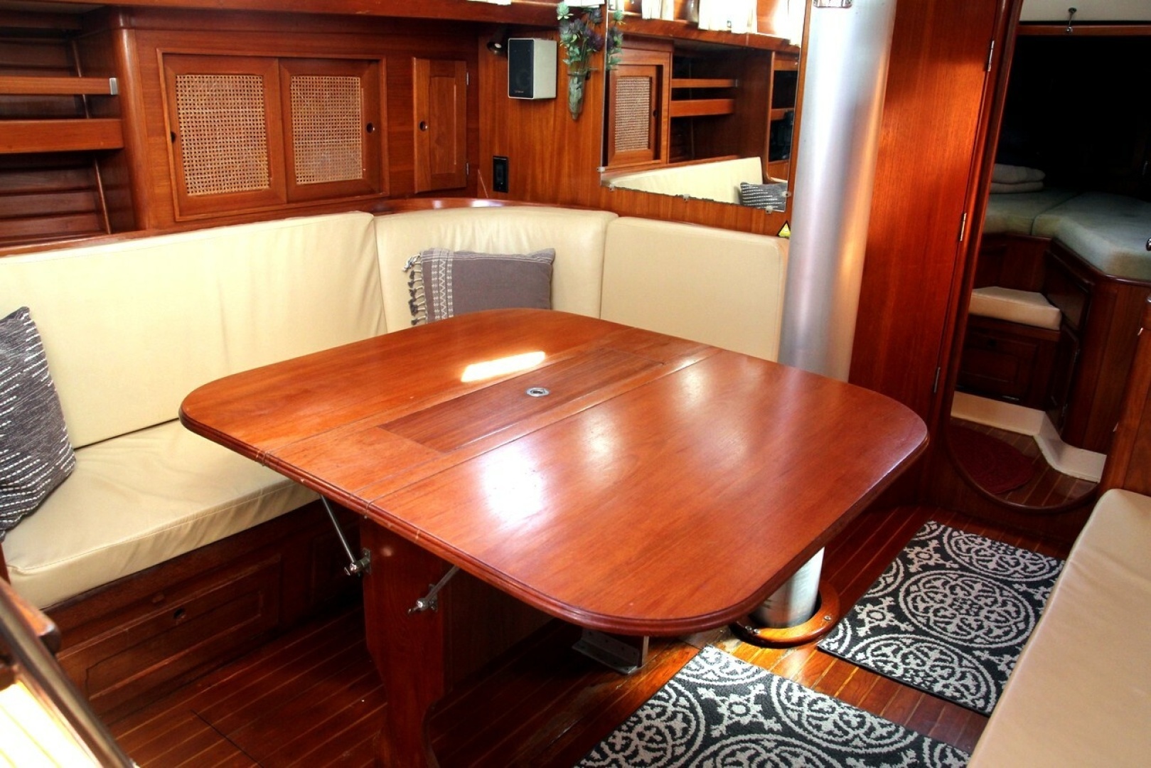 Cirsium 41ft Bristol Yacht For Sale Cirsium 41ft Bristol Yacht For Sale
