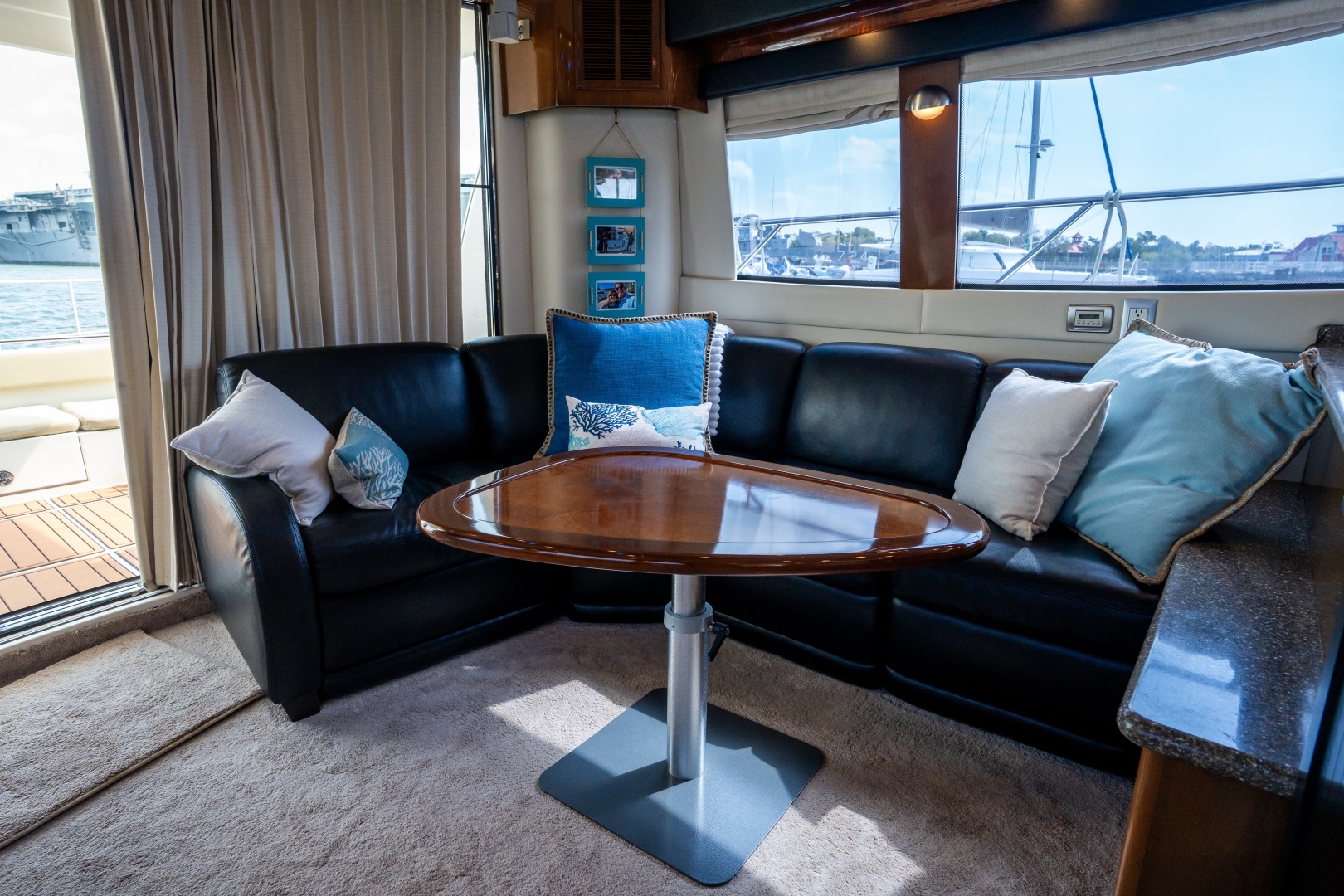 2007 Carver 56 Voyager SE