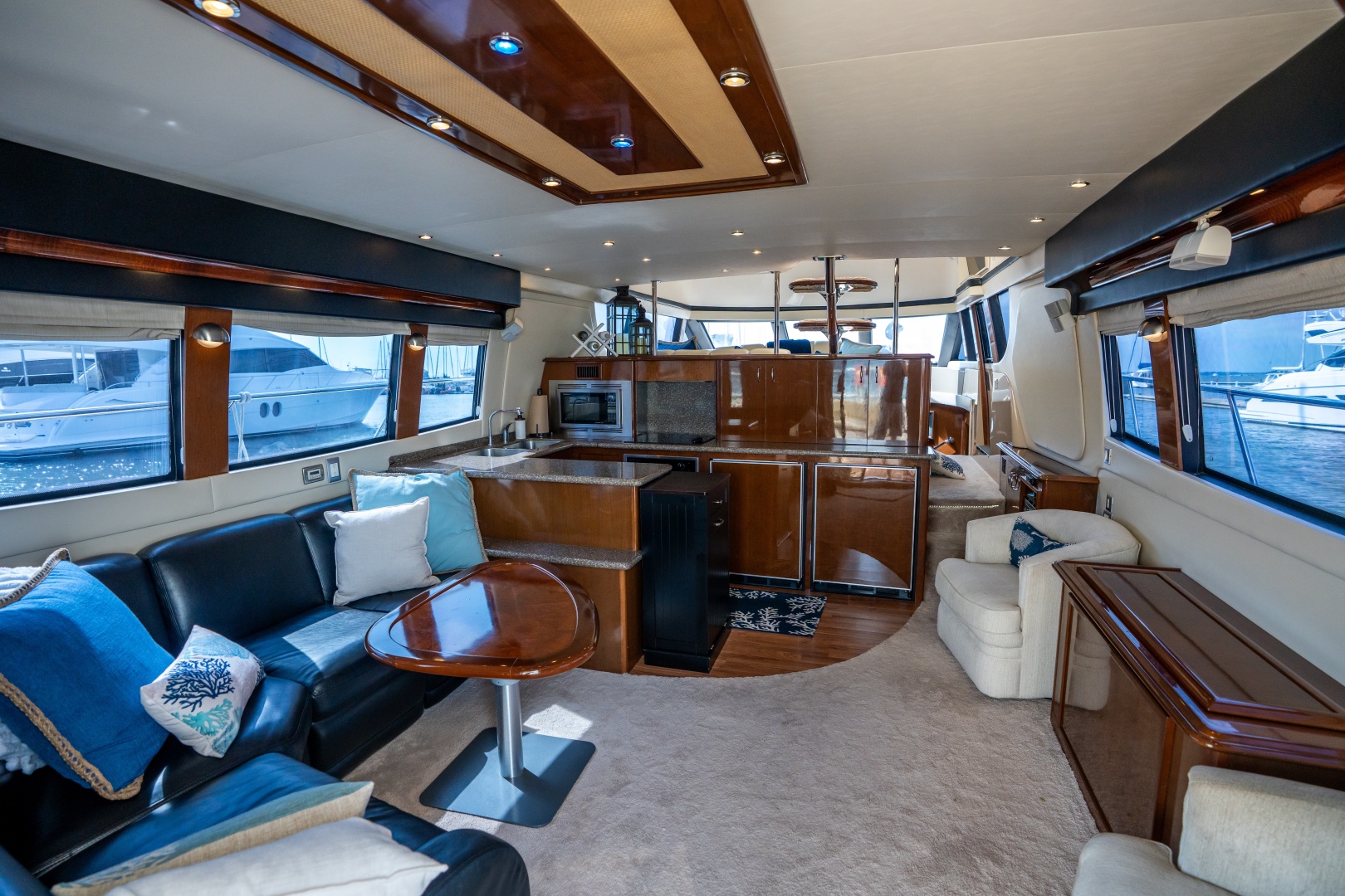 56ft Carver Yacht For Sale