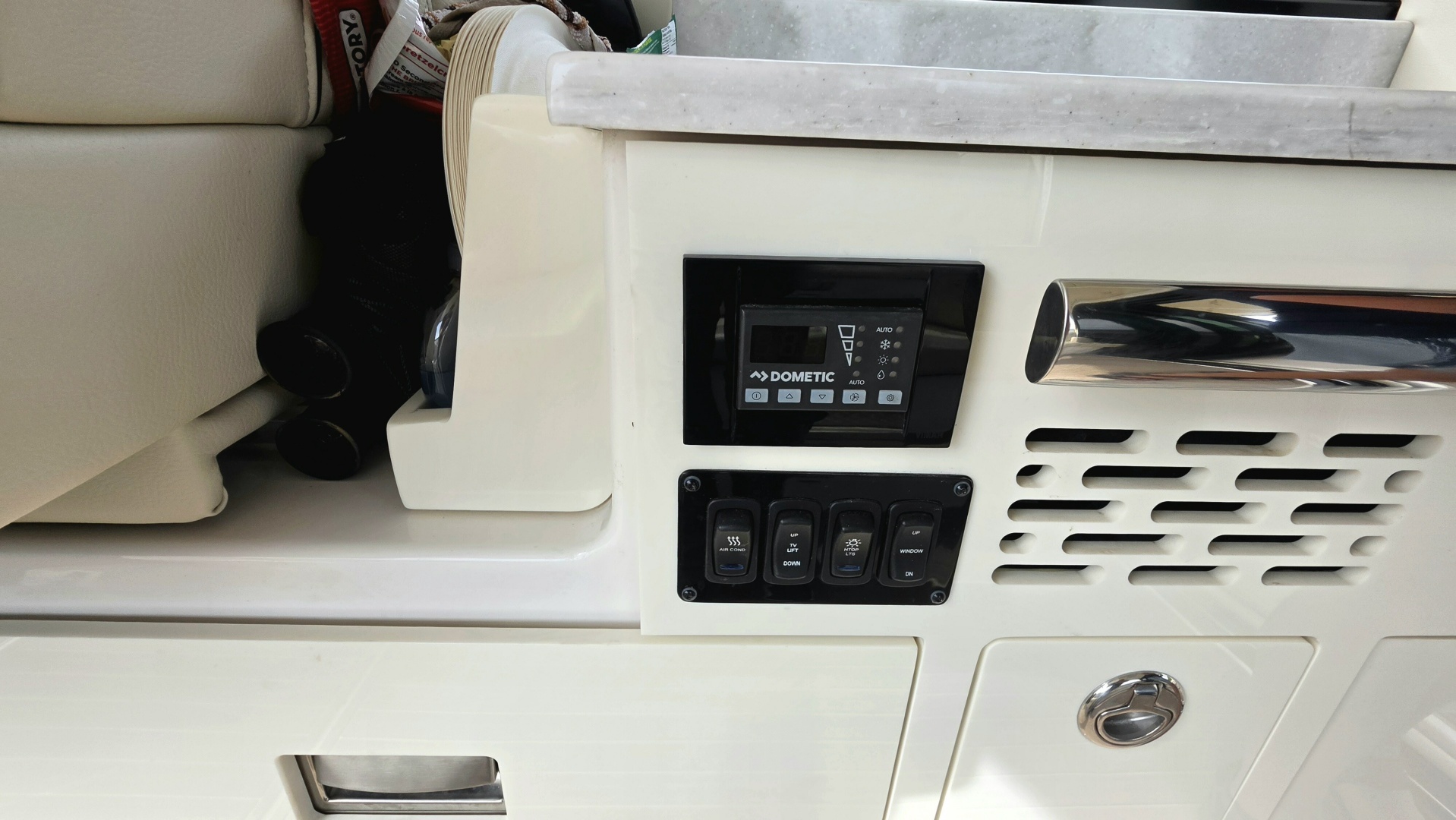36ft Regal Yacht For Sale