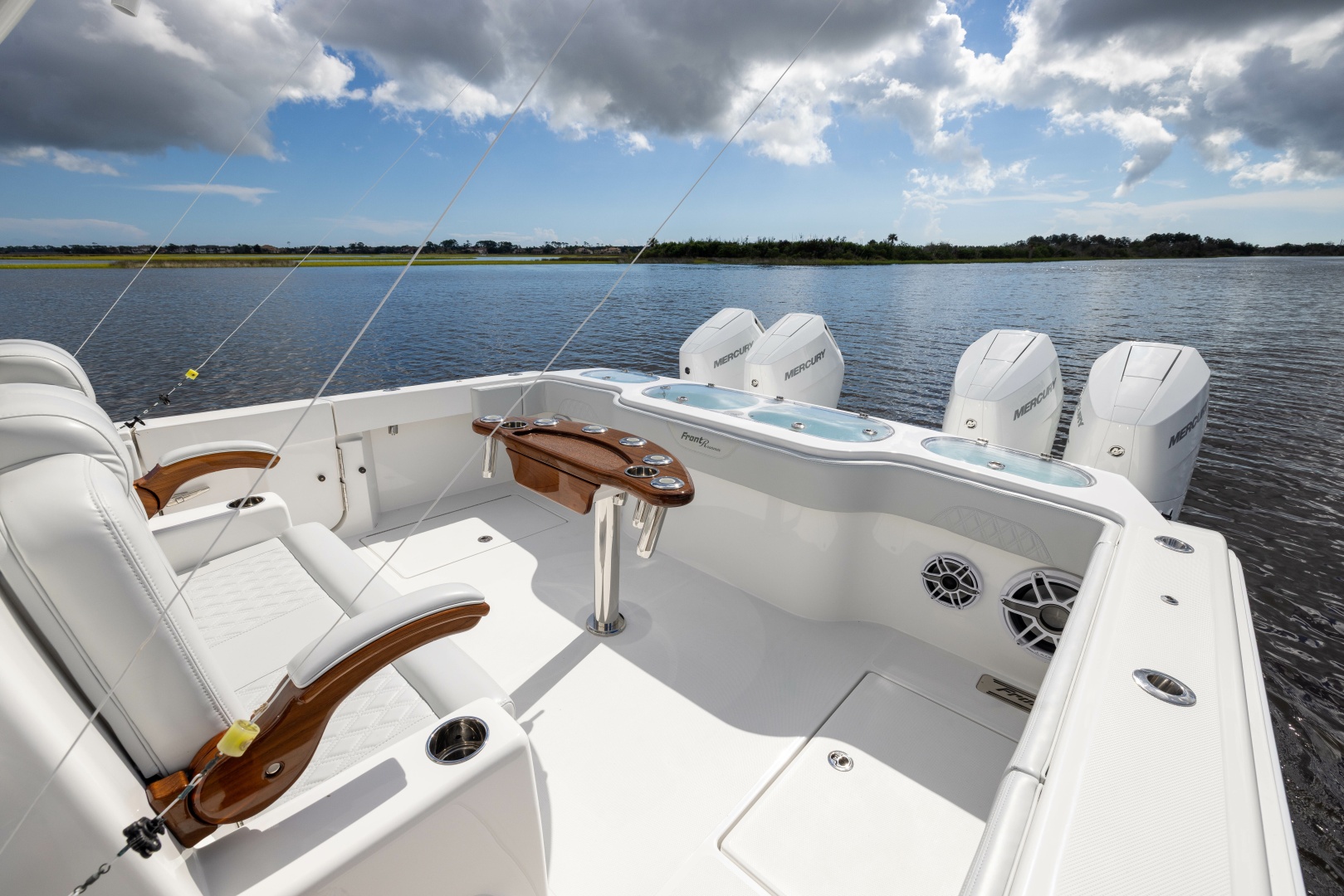 No Vacancy 43ft Front Runner Yacht For Sale
