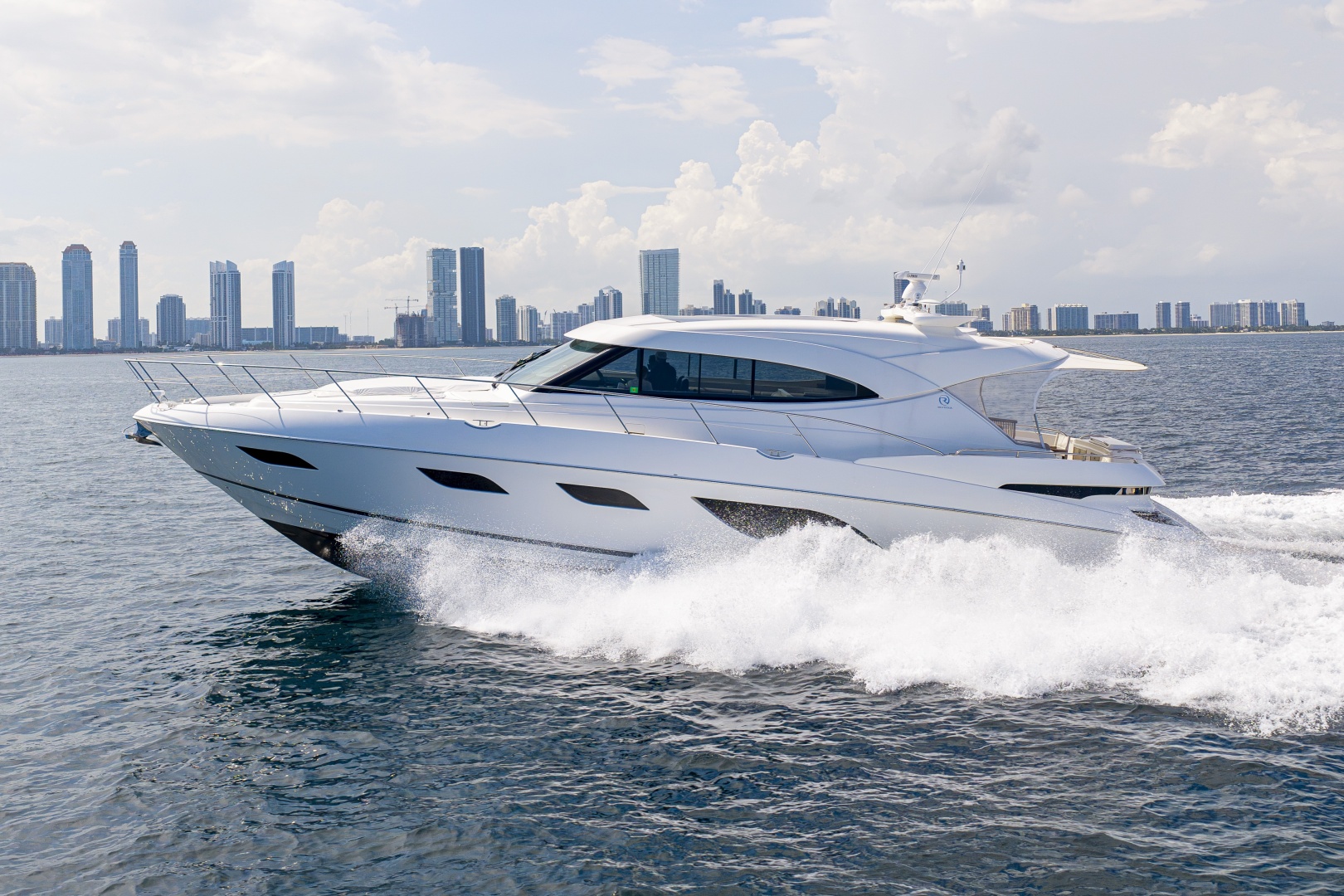2019 Riviera 6000SY