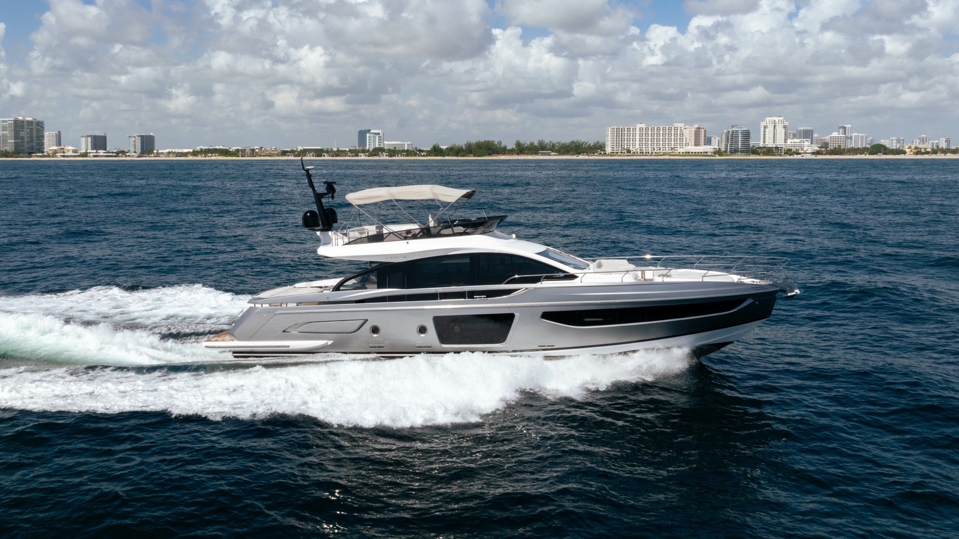 2024 Azimut 