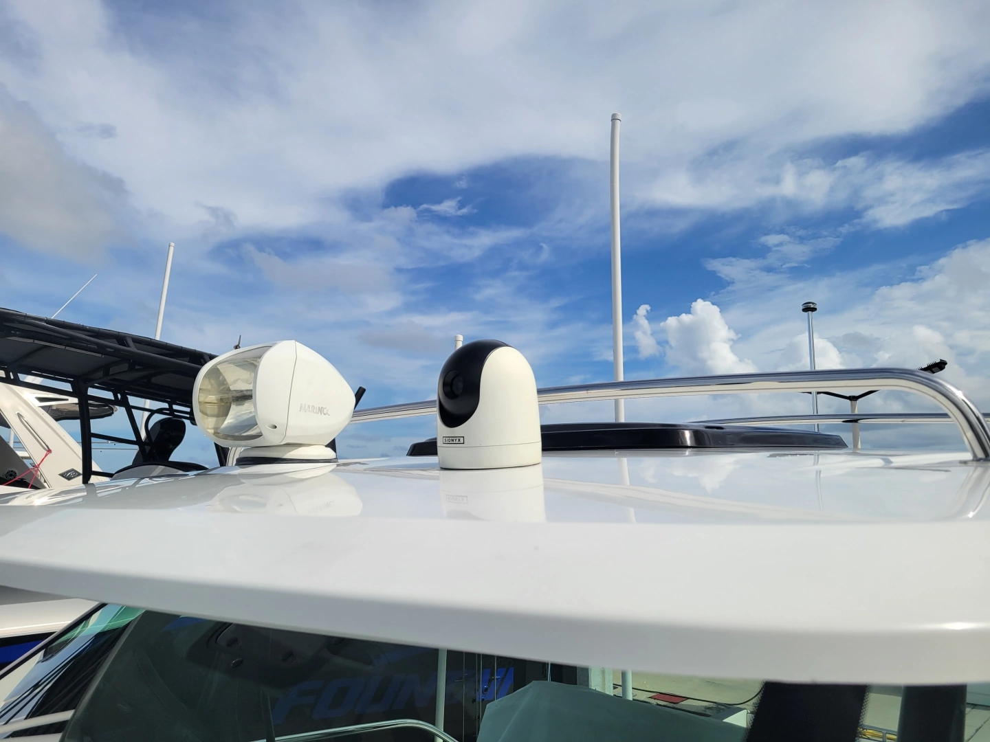 Jeanneau Leader 10.5 WA Series 2 Yacht For Sale
