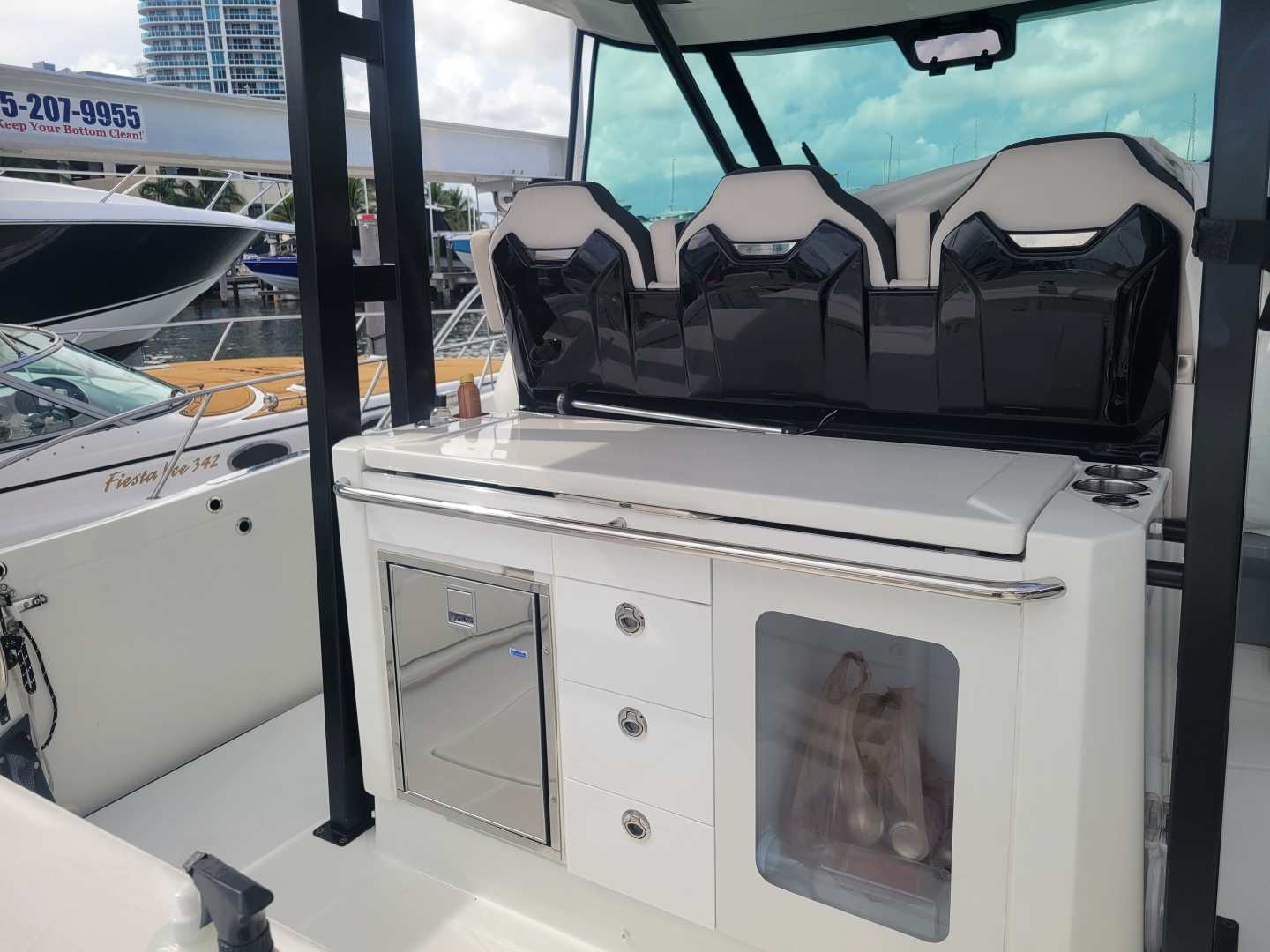 2025 Jeanneau Leader 10.5 WA Series 2