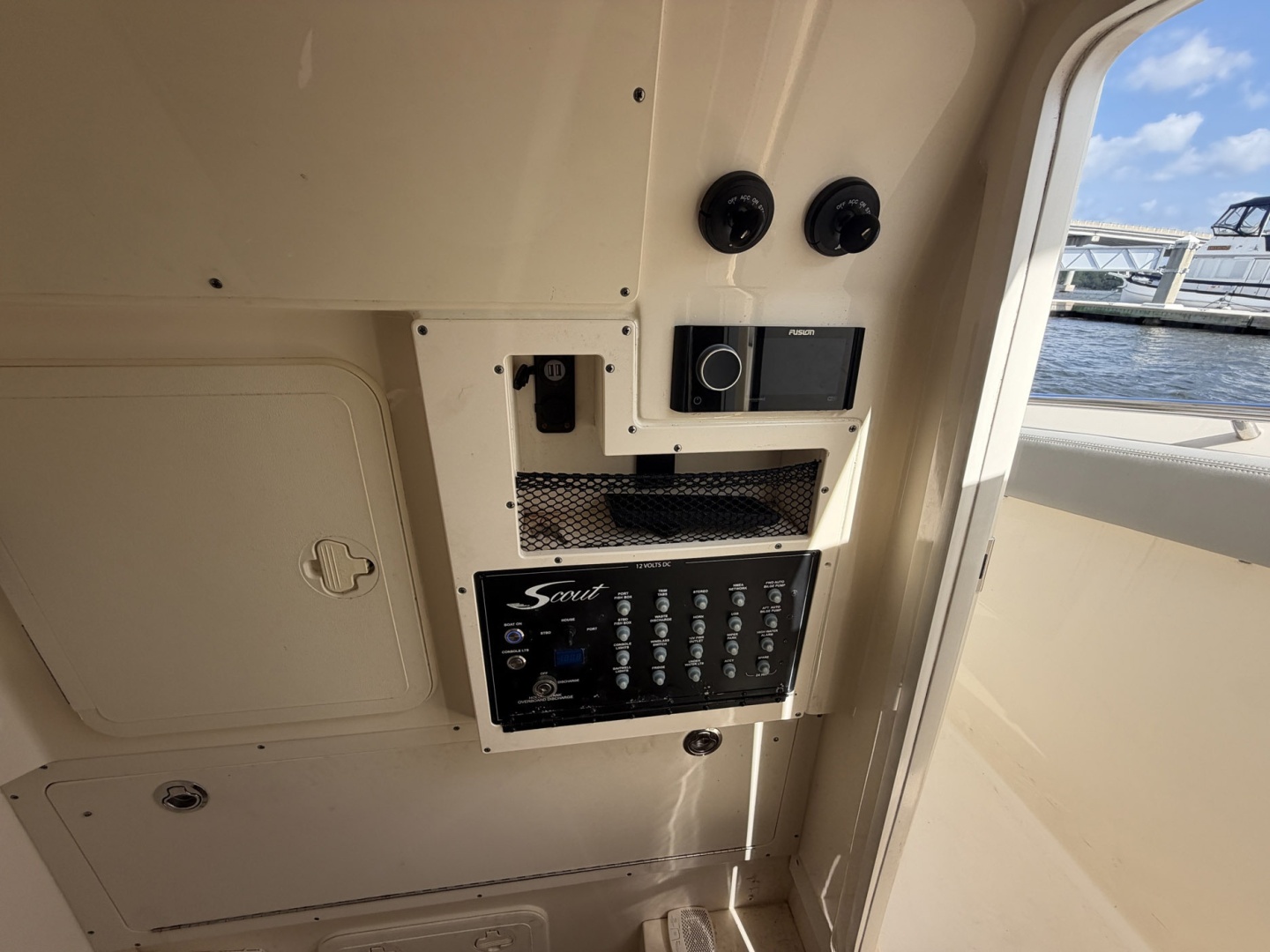 30ft Scout Yacht For Sale