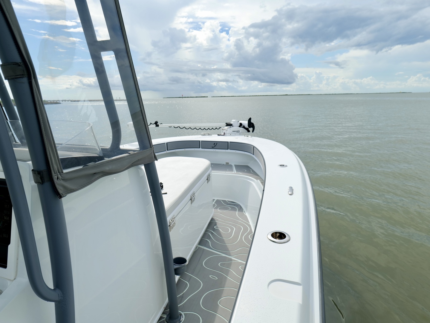 27ft Young Yacht For Sale
