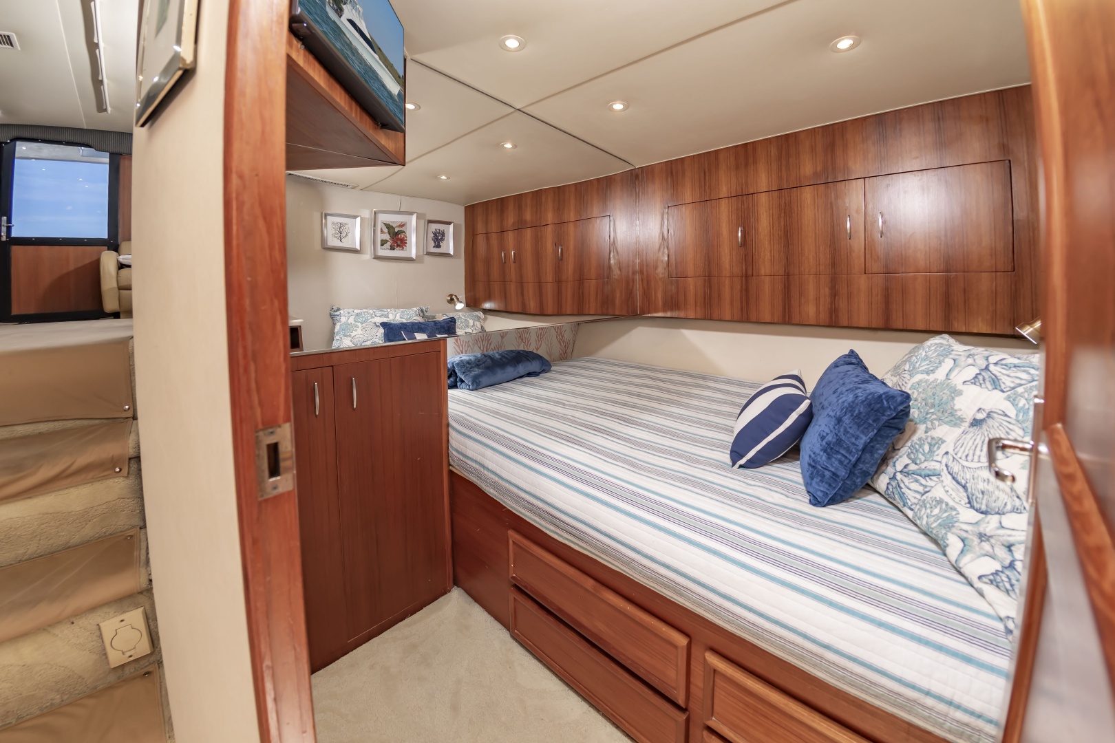 Nauti Rascal 53ft Ocean Yachts Yacht For Sale