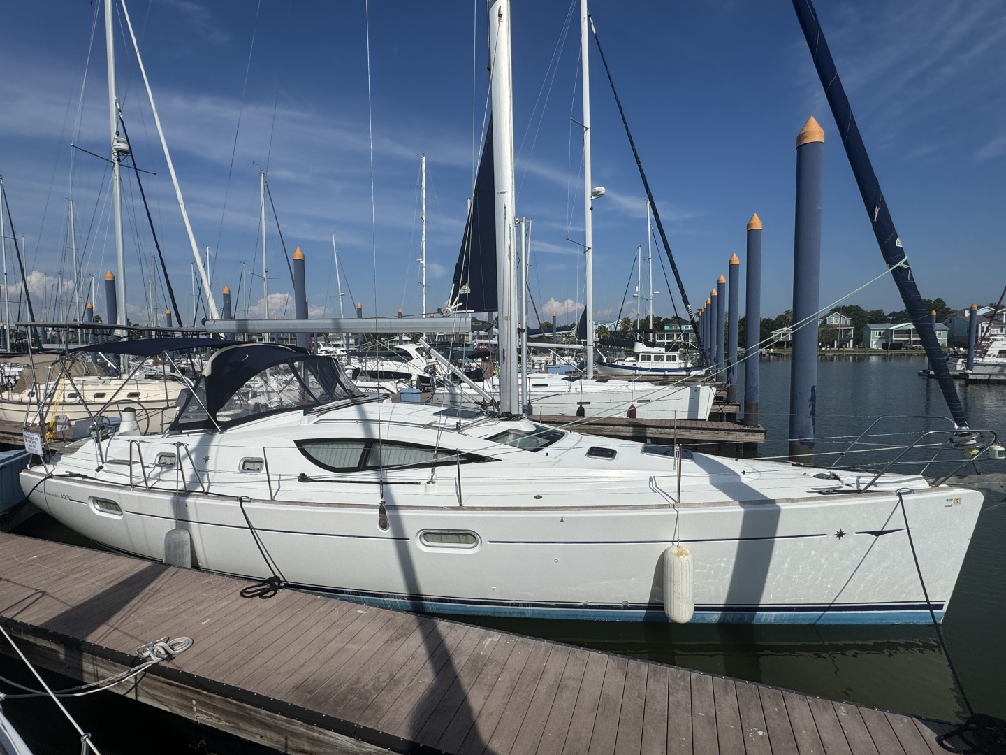 2006 Jeanneau 42DS — photograph 3