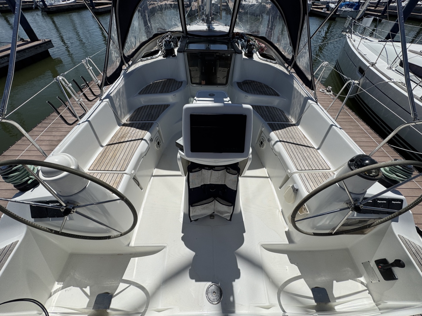 Schmitten 42ft Jeanneau Yacht For Sale