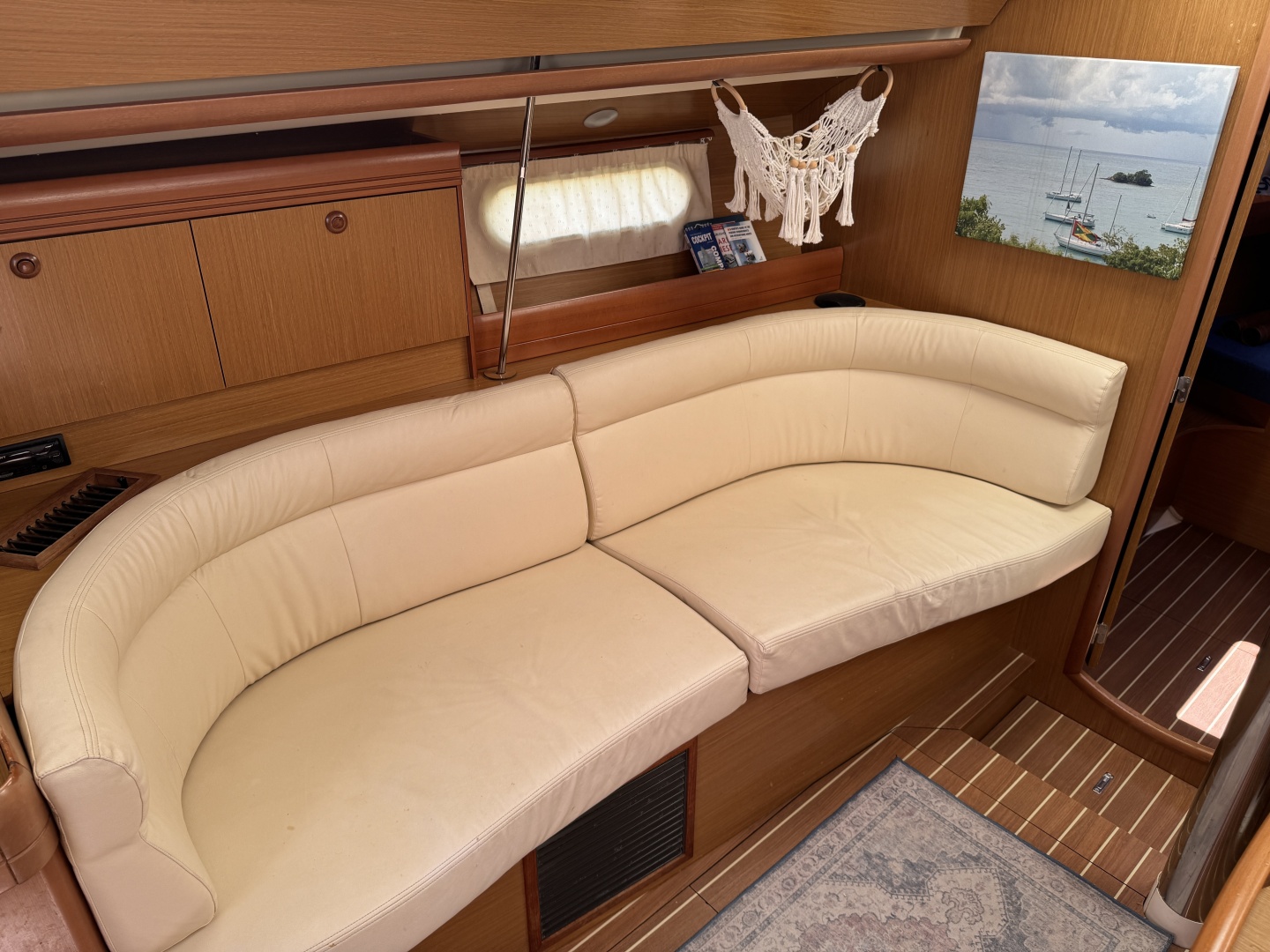 Schmitten 42ft Jeanneau Yacht For Sale