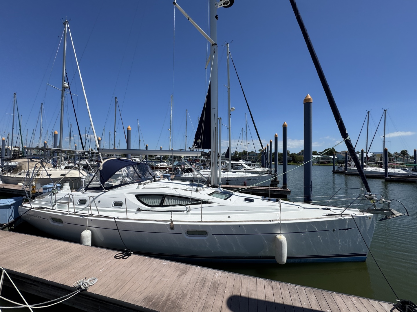 Schmitten 42ft Jeanneau Yacht For Sale
