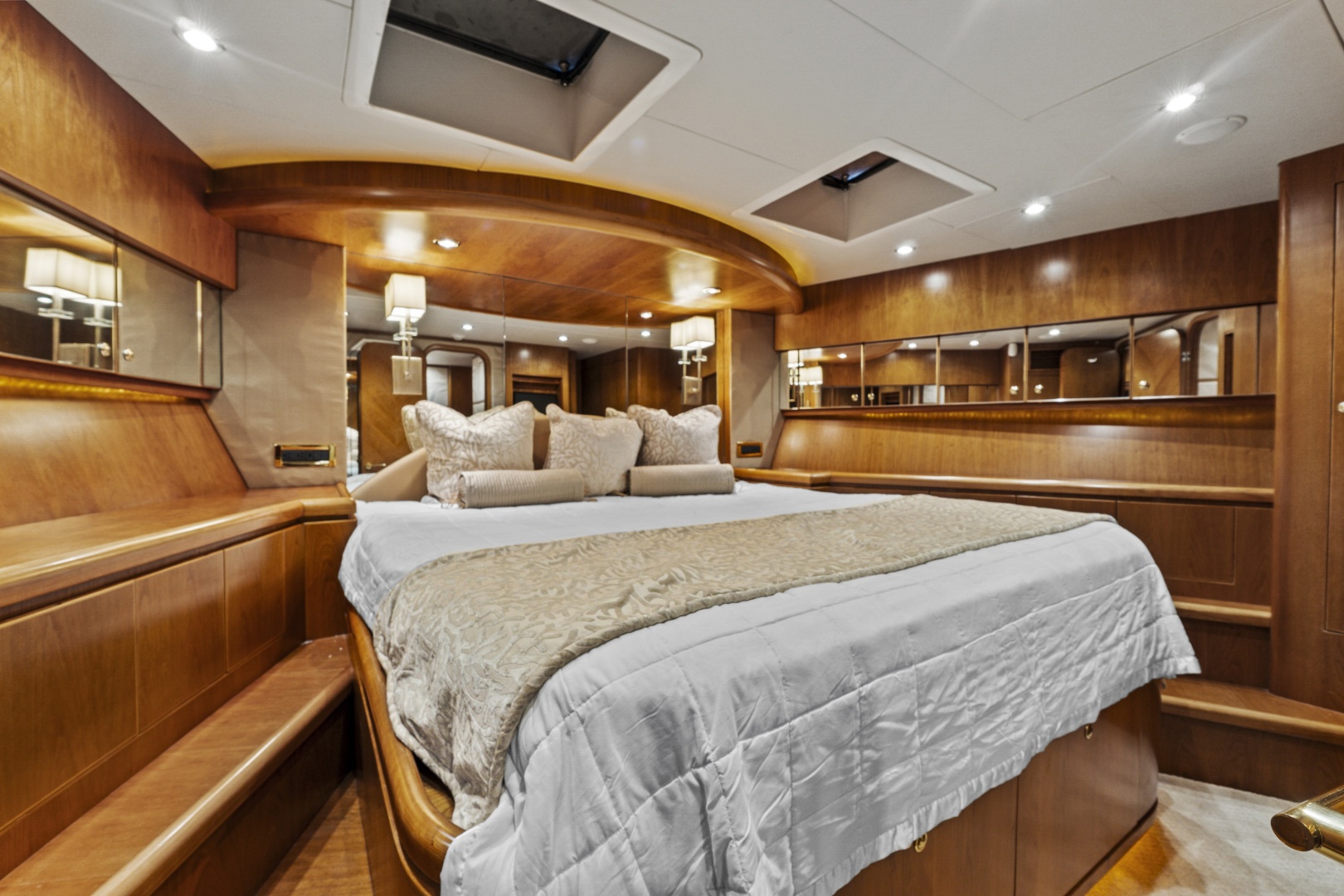 ROXY MARIA 82ft Hargrave Yacht For Sale