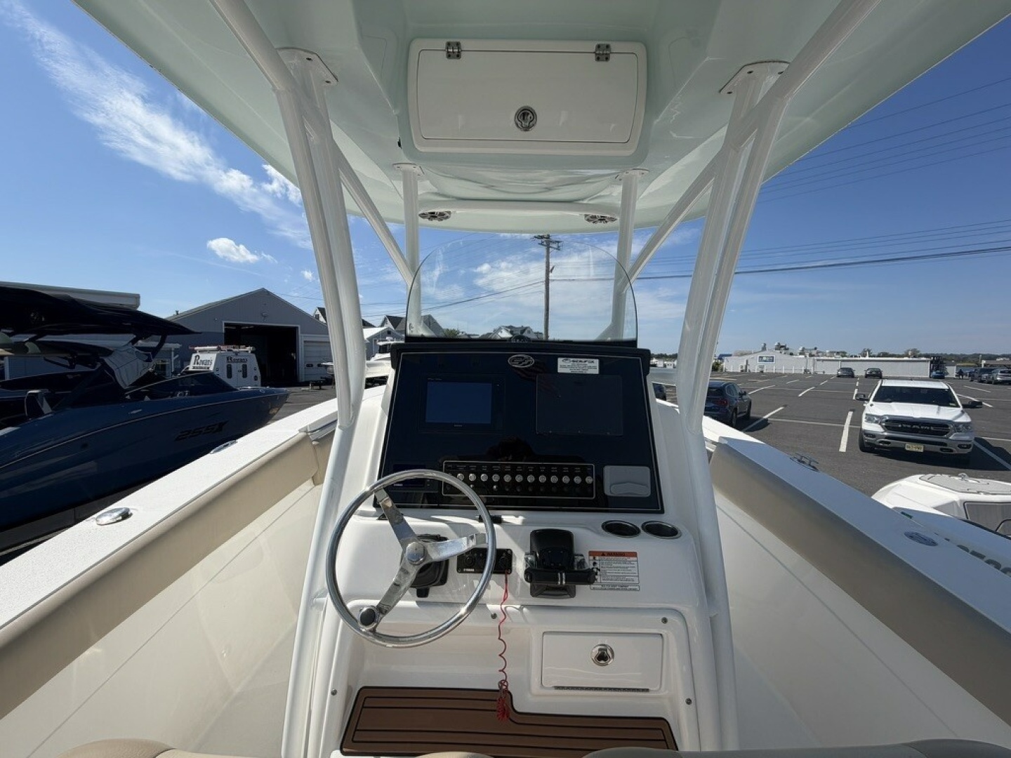 28ft Sea Fox Yacht For Sale