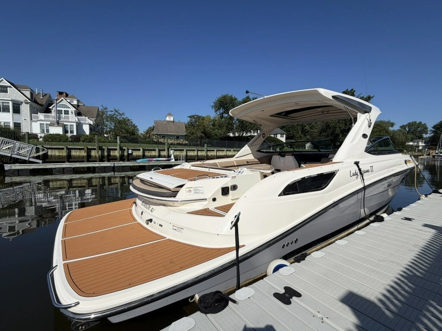 2017 Sea Ray SLX 350 - photo 1 of 49