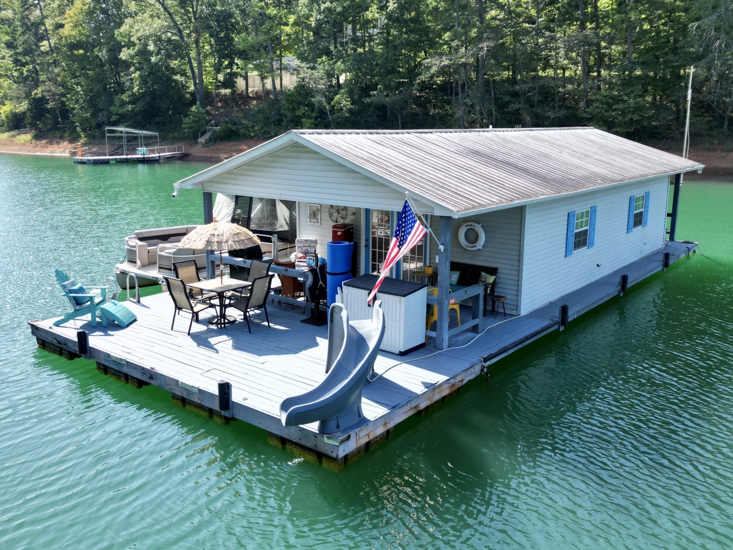 1994 Custom 20 x 33 Floating Cabin - Approx 613sqft - photo 1 of 149