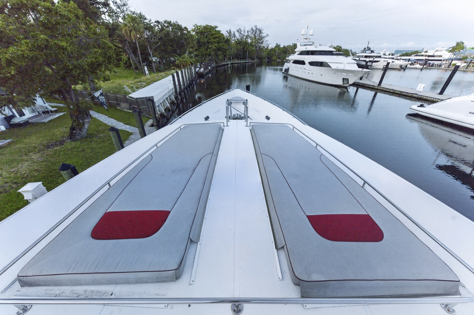 1989 Westport Flybridge Motoryacht