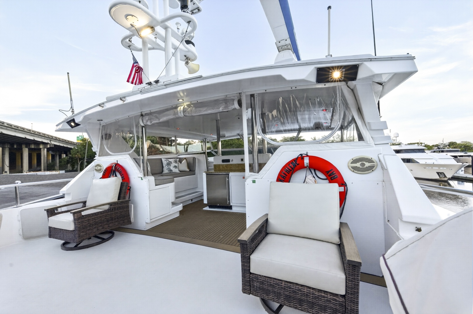 1989 Westport Flybridge Motoryacht