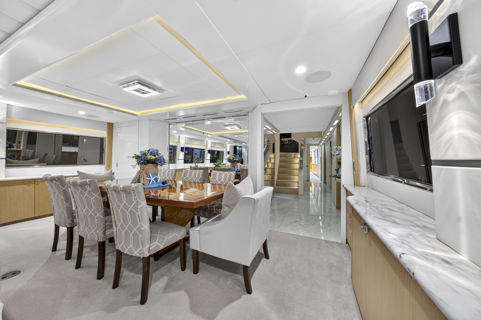 1989 Westport Flybridge Motoryacht