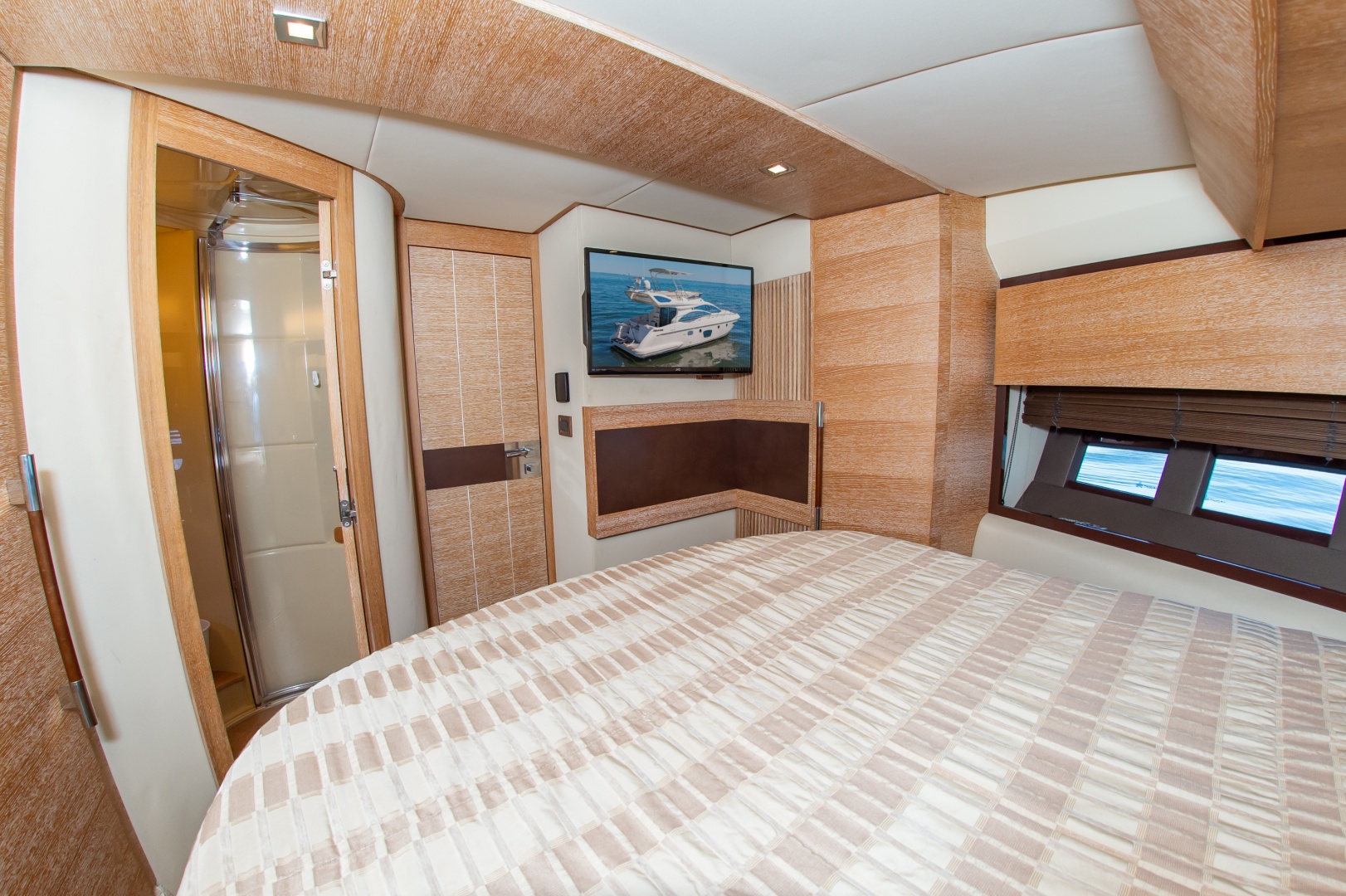 47 Azimut 2008 28