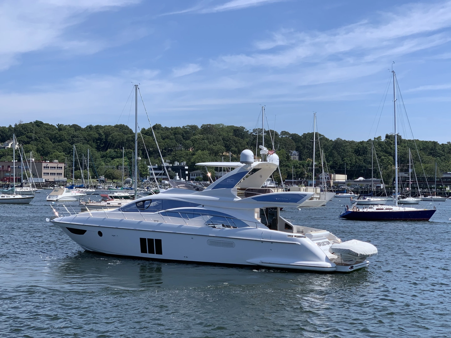 Azimut FLY 60 Yacht For Sale