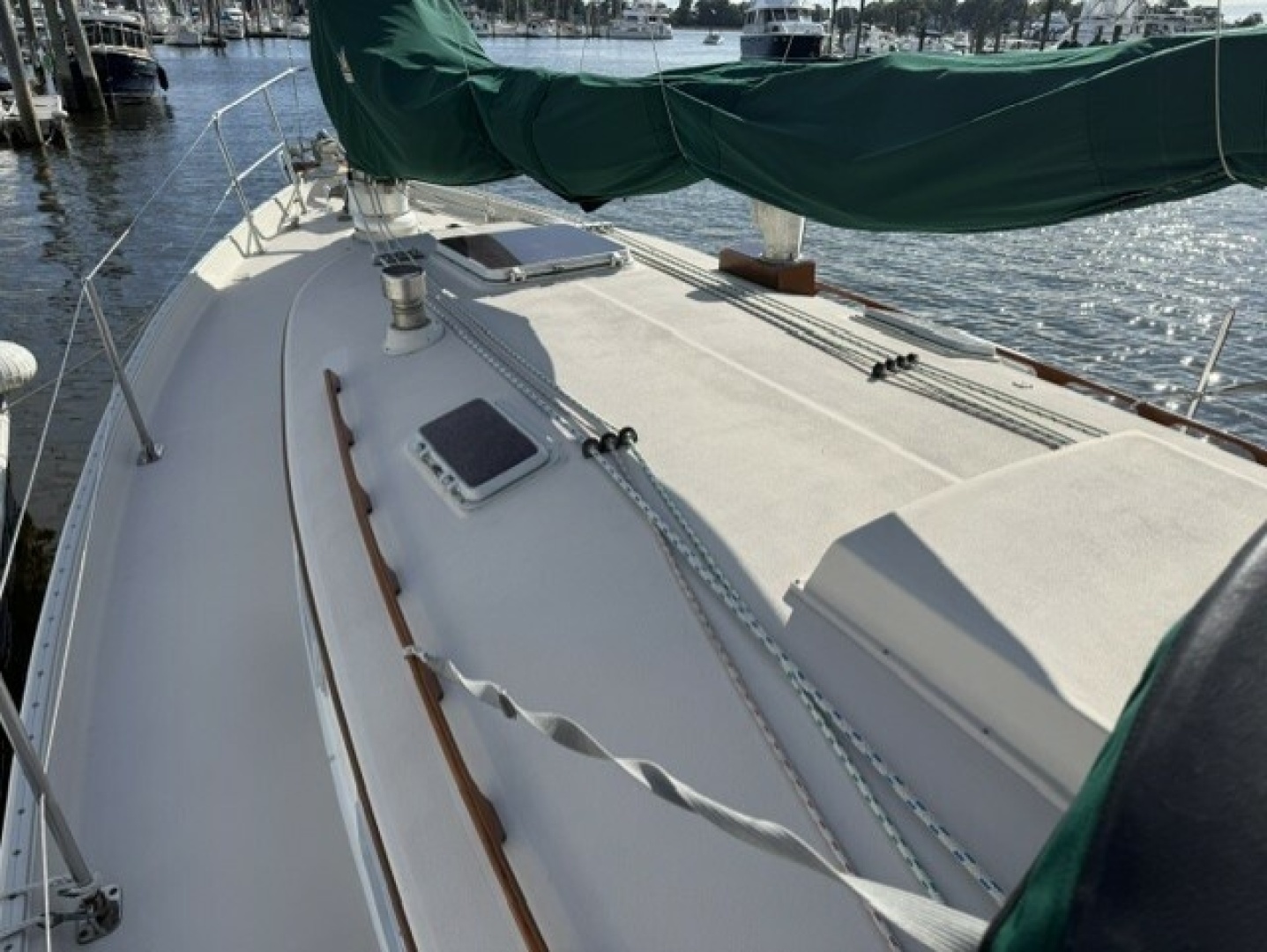 1985 Nonsuch Ultra