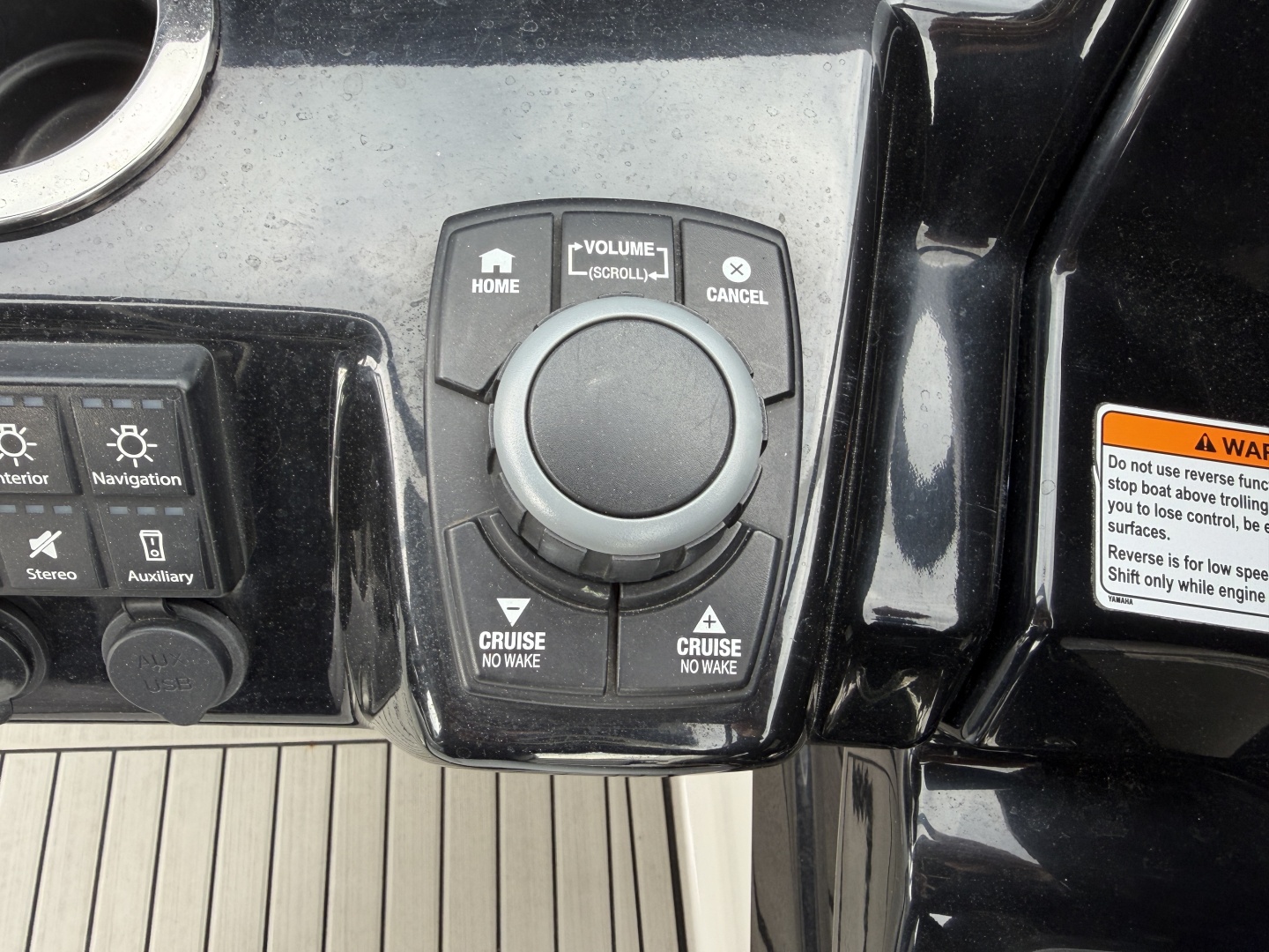 2020 Yamaha Boats 242 Limited S E-Series
