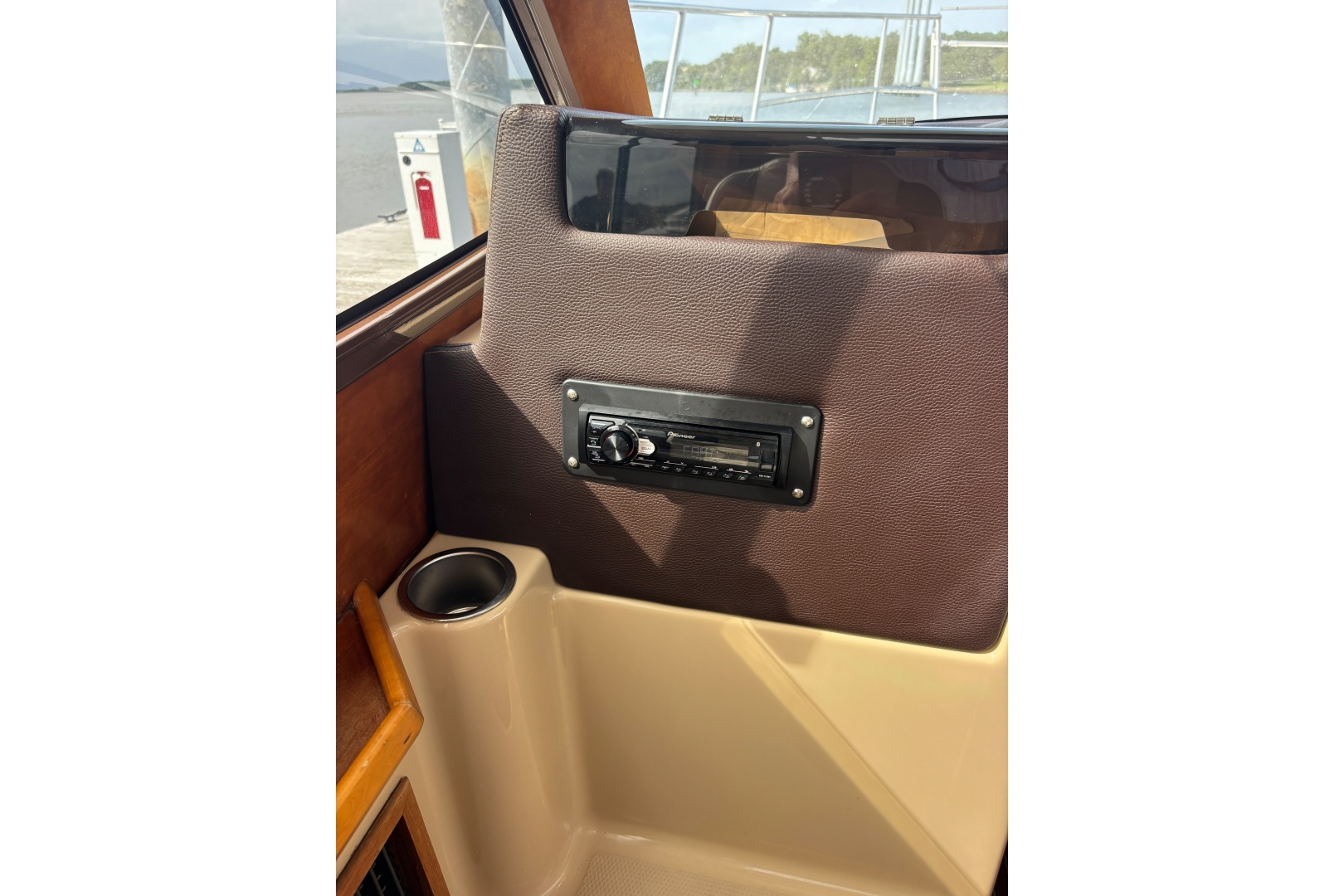 MARGARET ADELE 32ft Cutwater Yacht For Sale MARGARET ADELE 32ft Cutwater Yacht For Sale