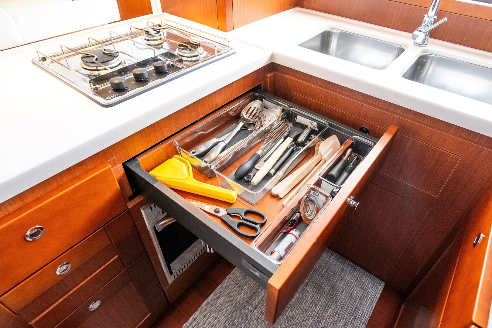 2020 Beneteau Swift Trawler 50