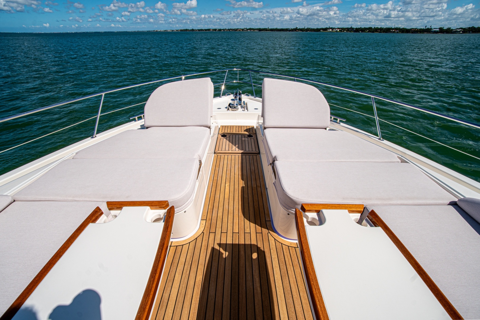 DON T BACK OFF 68ft Riviera Yacht For Sale