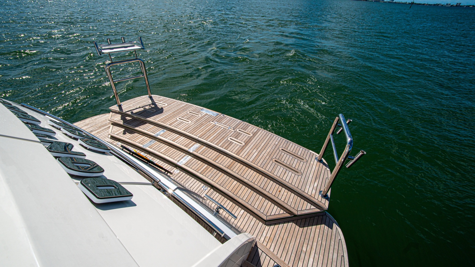 DON T BACK OFF 68ft Riviera Yacht For Sale