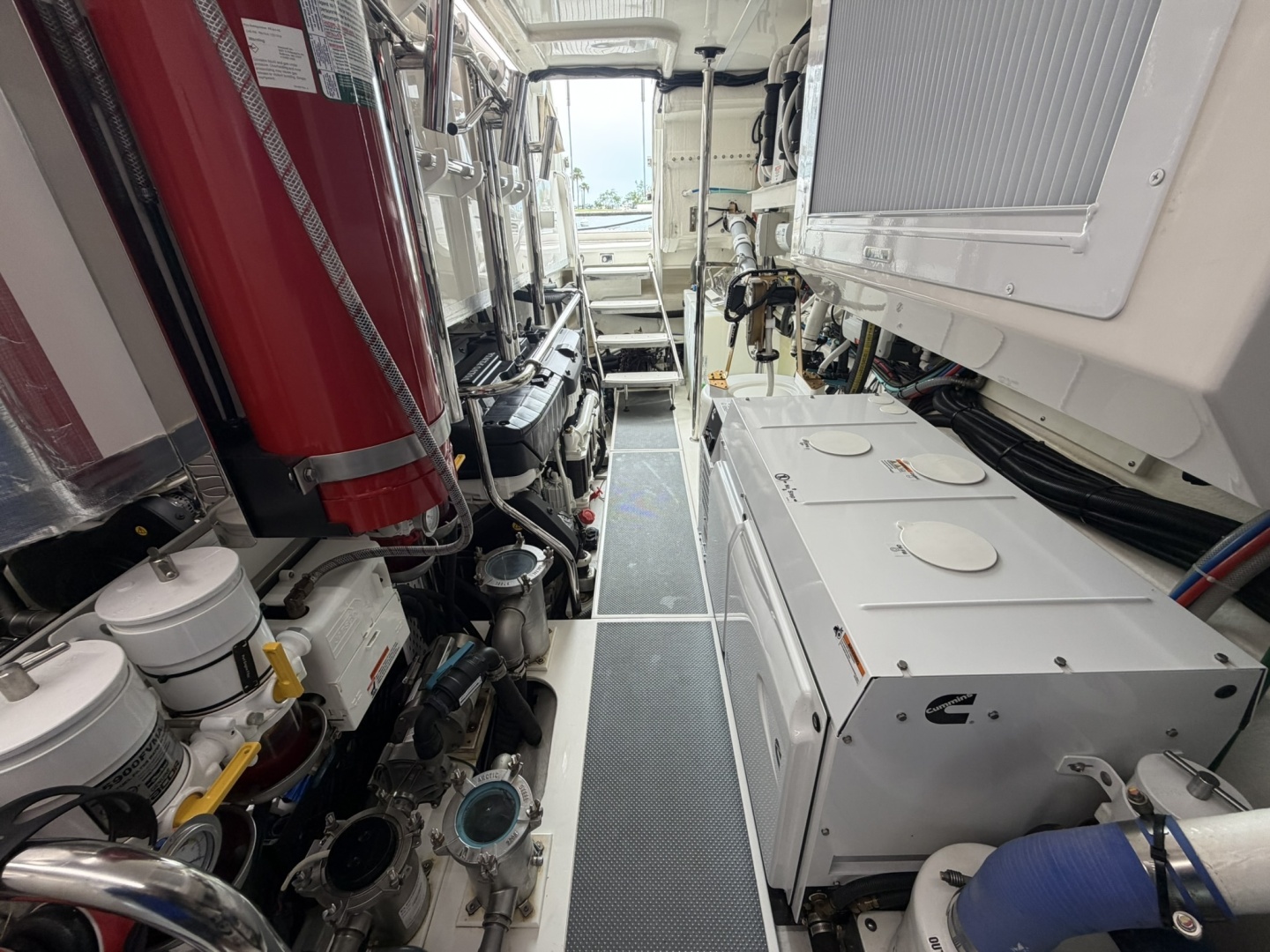 DON T BACK OFF 68ft Riviera Yacht For Sale