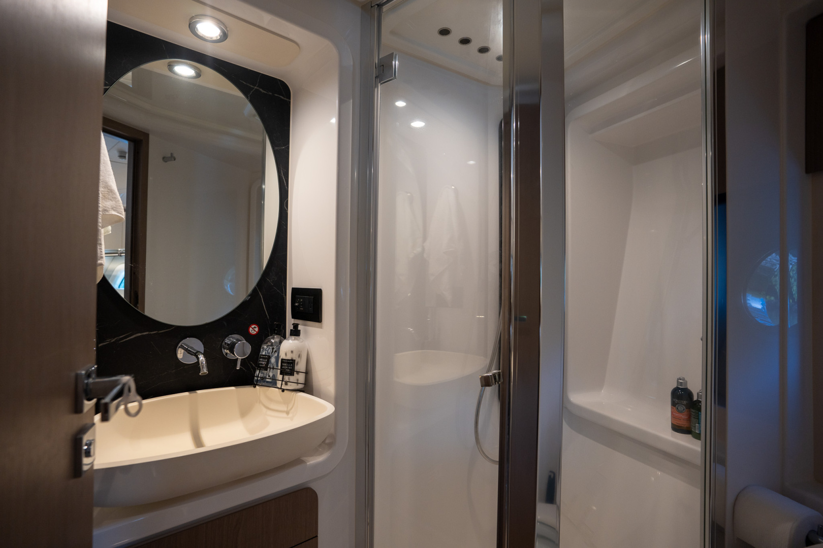 2025 Azimut FLY 50